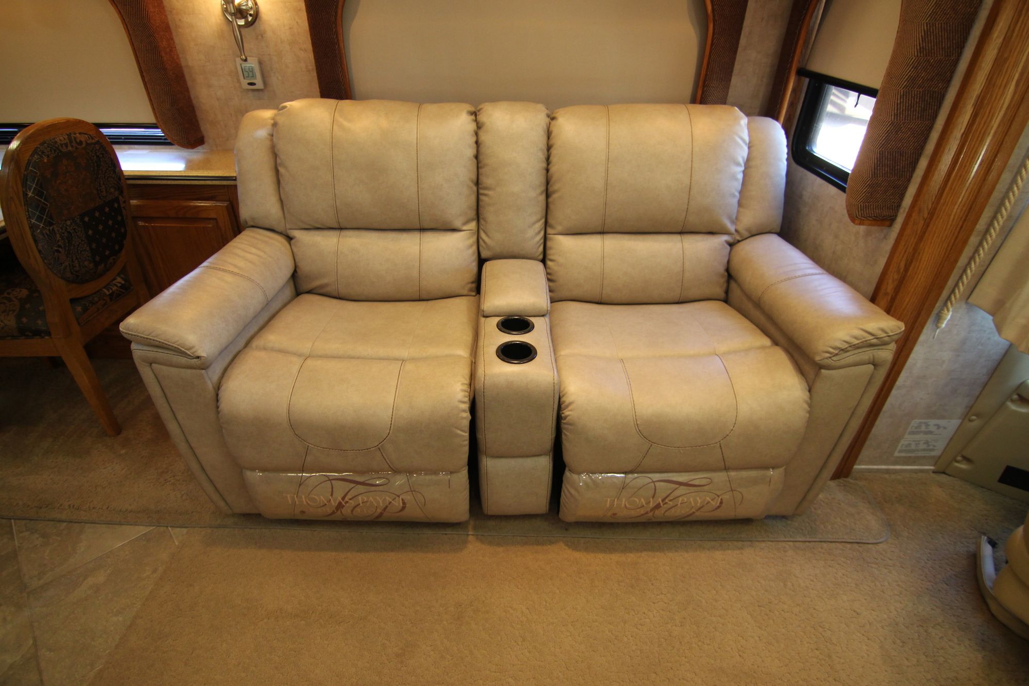 Used 2007 Monaco Camelot 40PDQ Class A  For Sale