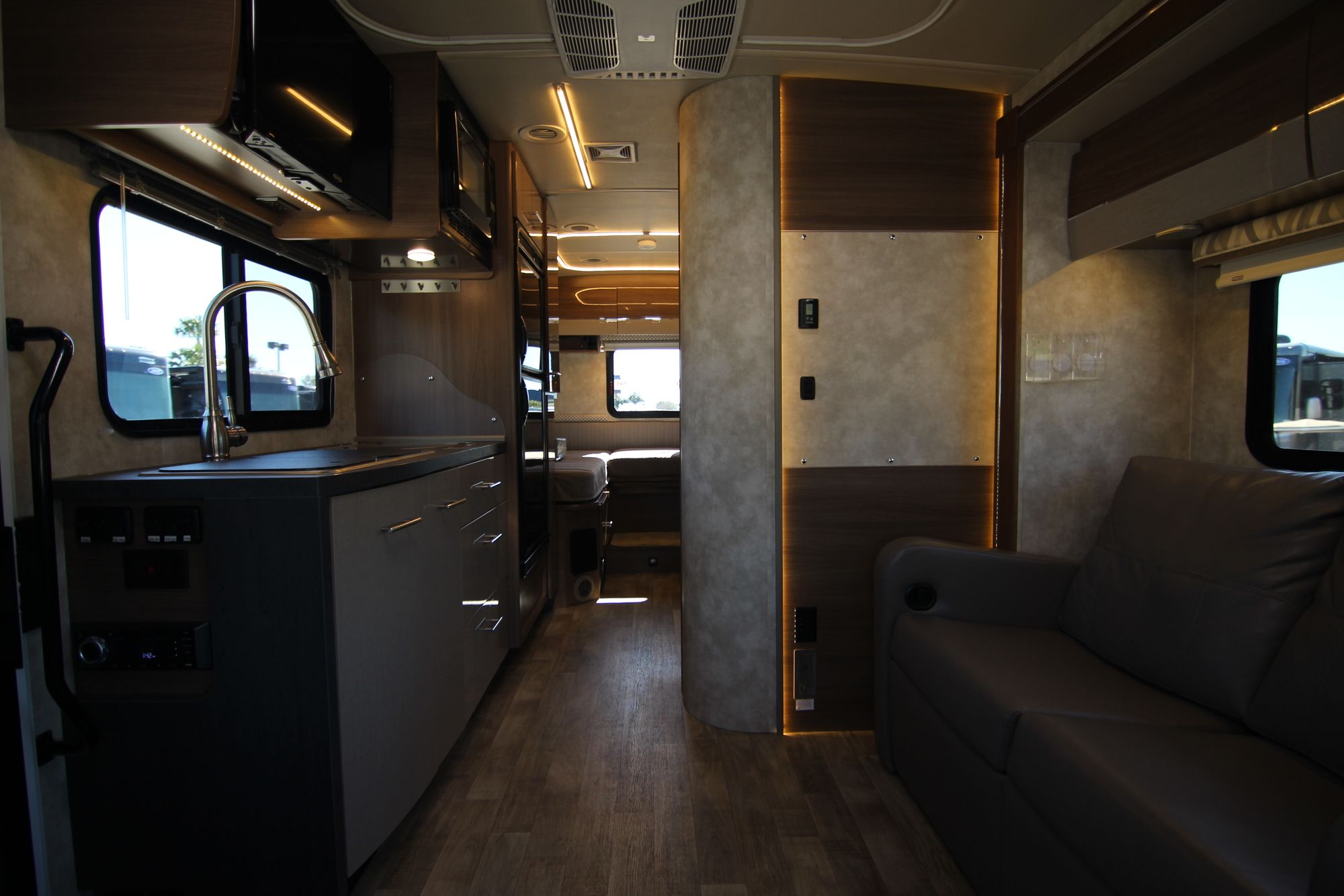 Used 2019 Winnebago View 24V Class C  For Sale