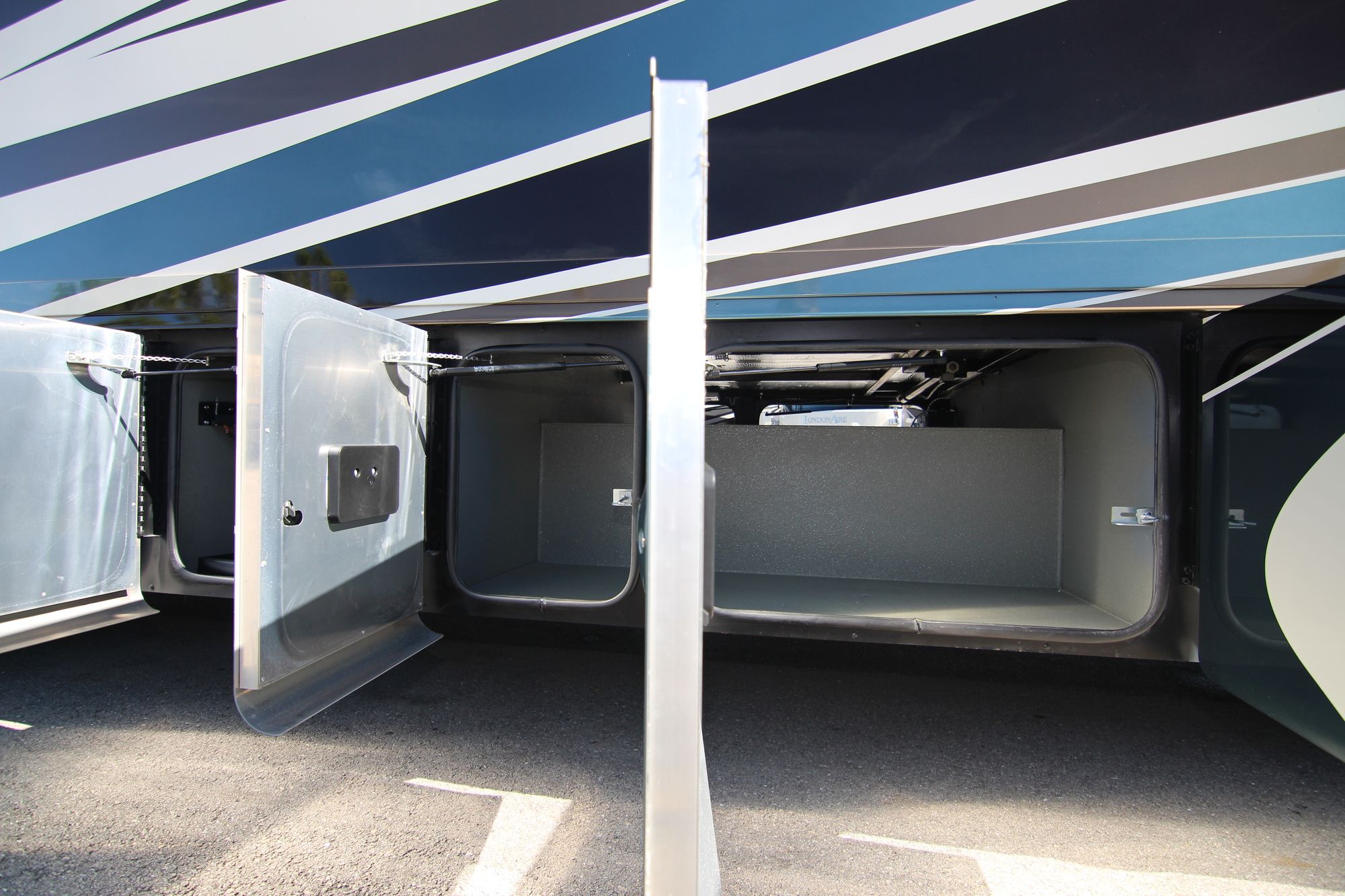 Used 2019 Tiffin Motor Homes Allegro 32SA Class A  For Sale