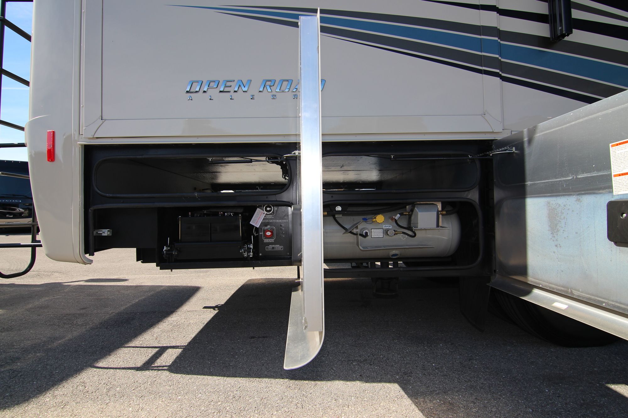 Used 2019 Tiffin Motor Homes Allegro 32SA Class A  For Sale