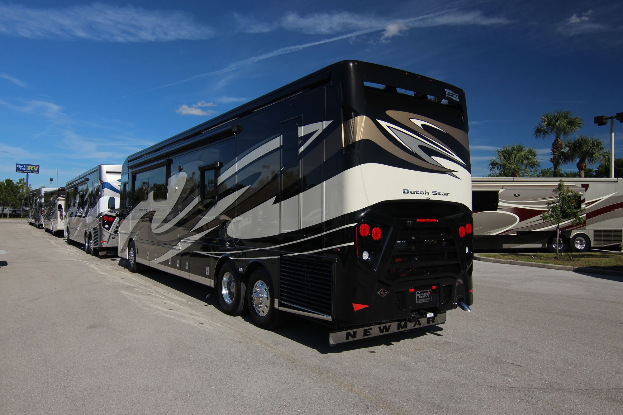 New 2020 Newmar Dutch Star 4369 Class A  For Sale