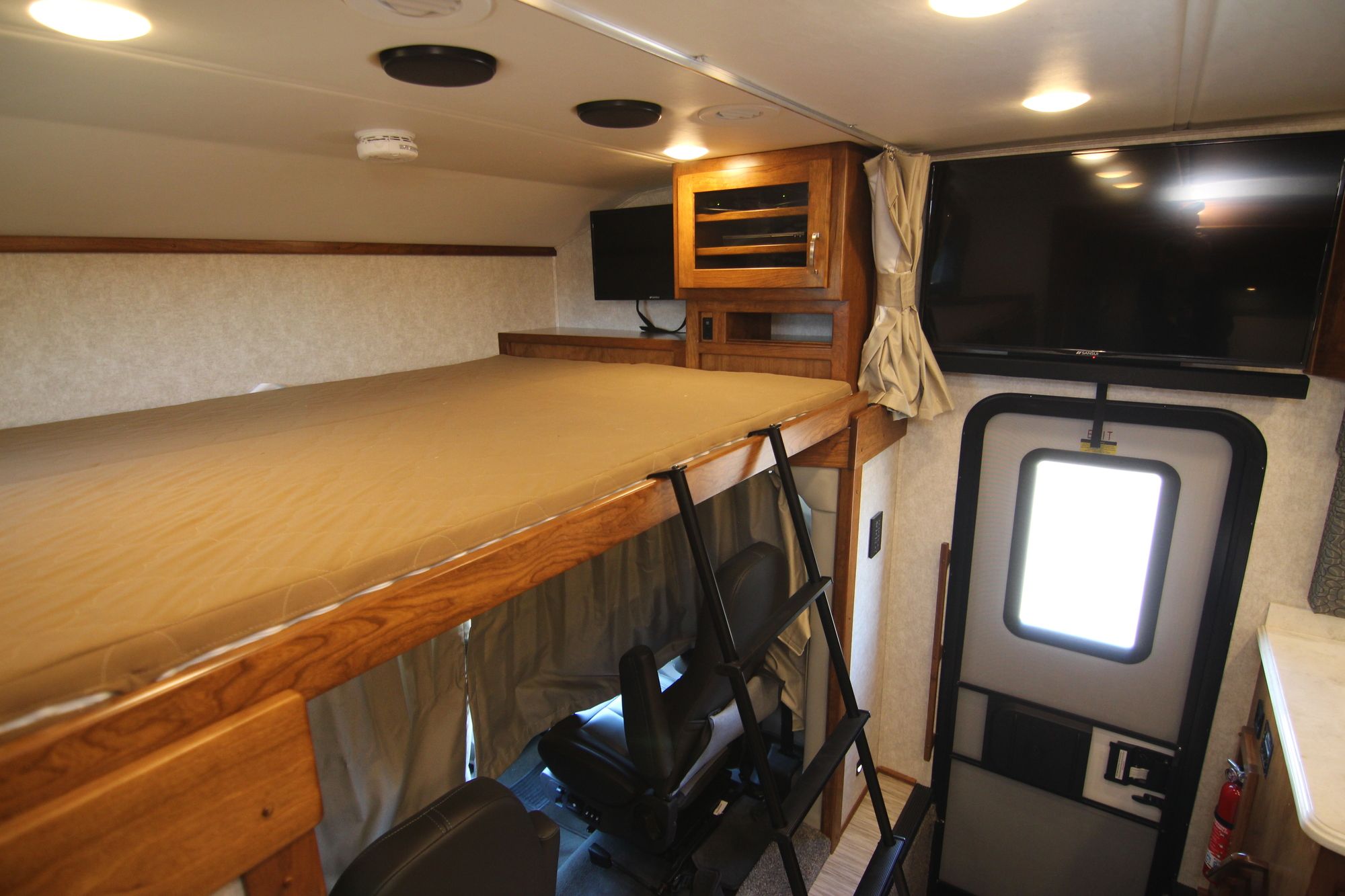 New 2020 Renegade Rv Valencia 38BB Super C  For Sale