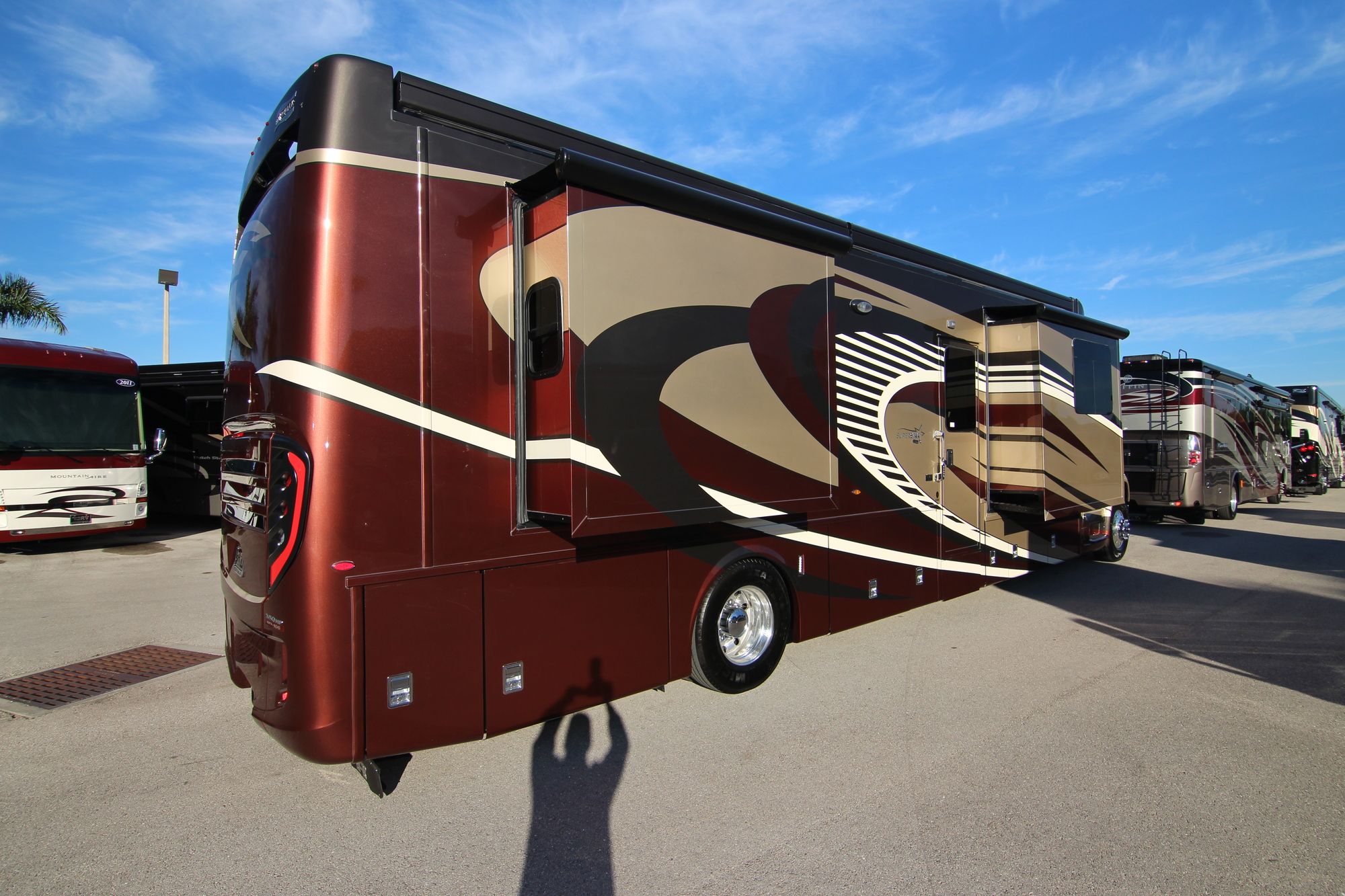 New 2020 Newmar Super Star 4061 Super C  For Sale