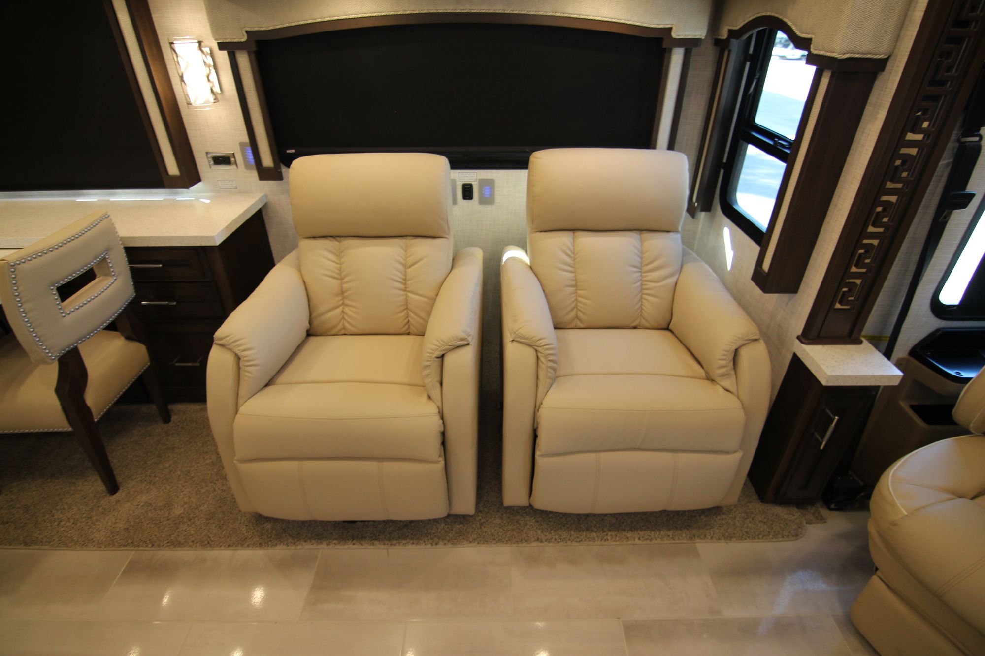 New 2020 Newmar Ventana 3717 Class A  For Sale