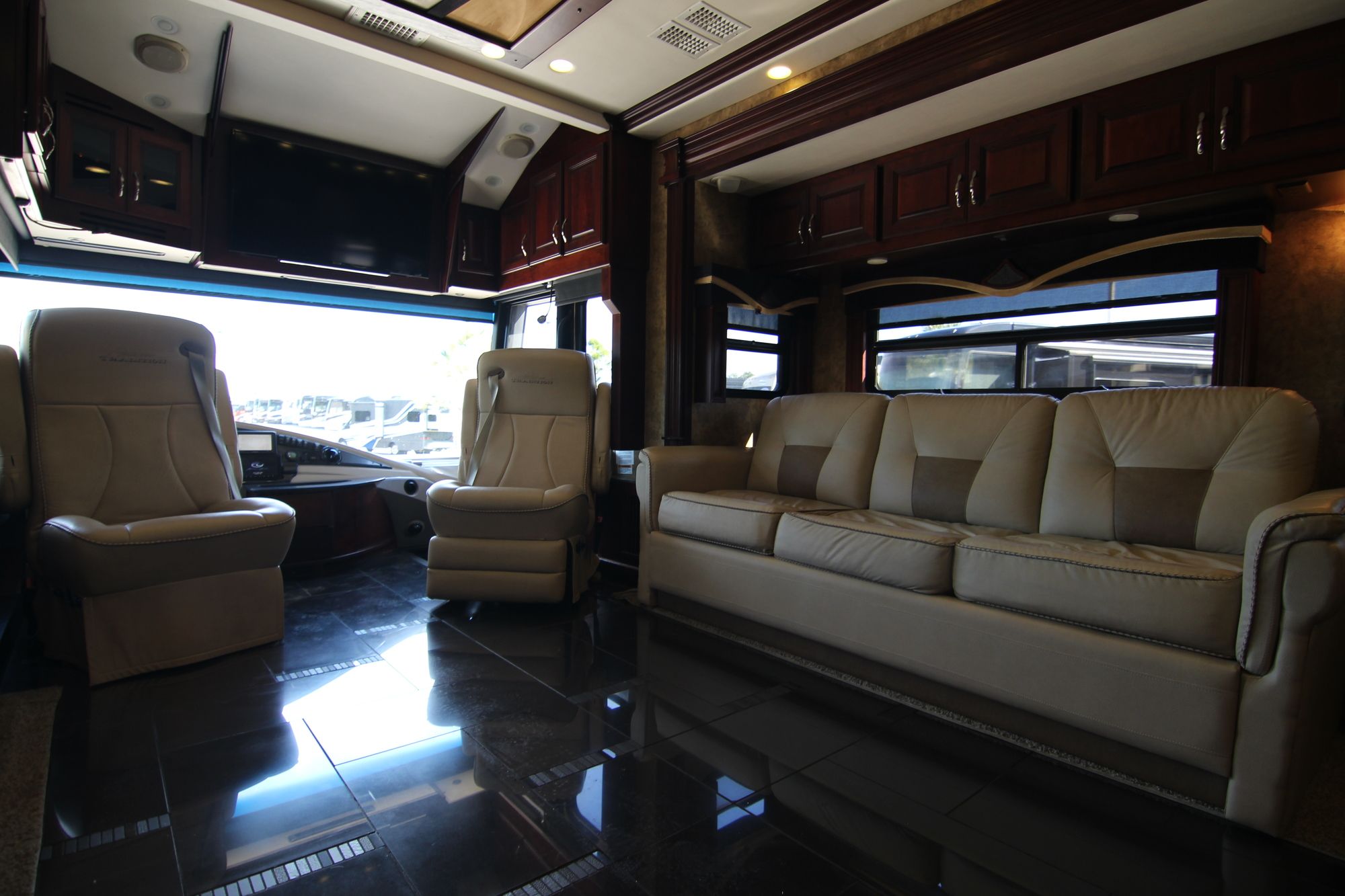 Used 2013 American Tradition 42M Class A  For Sale