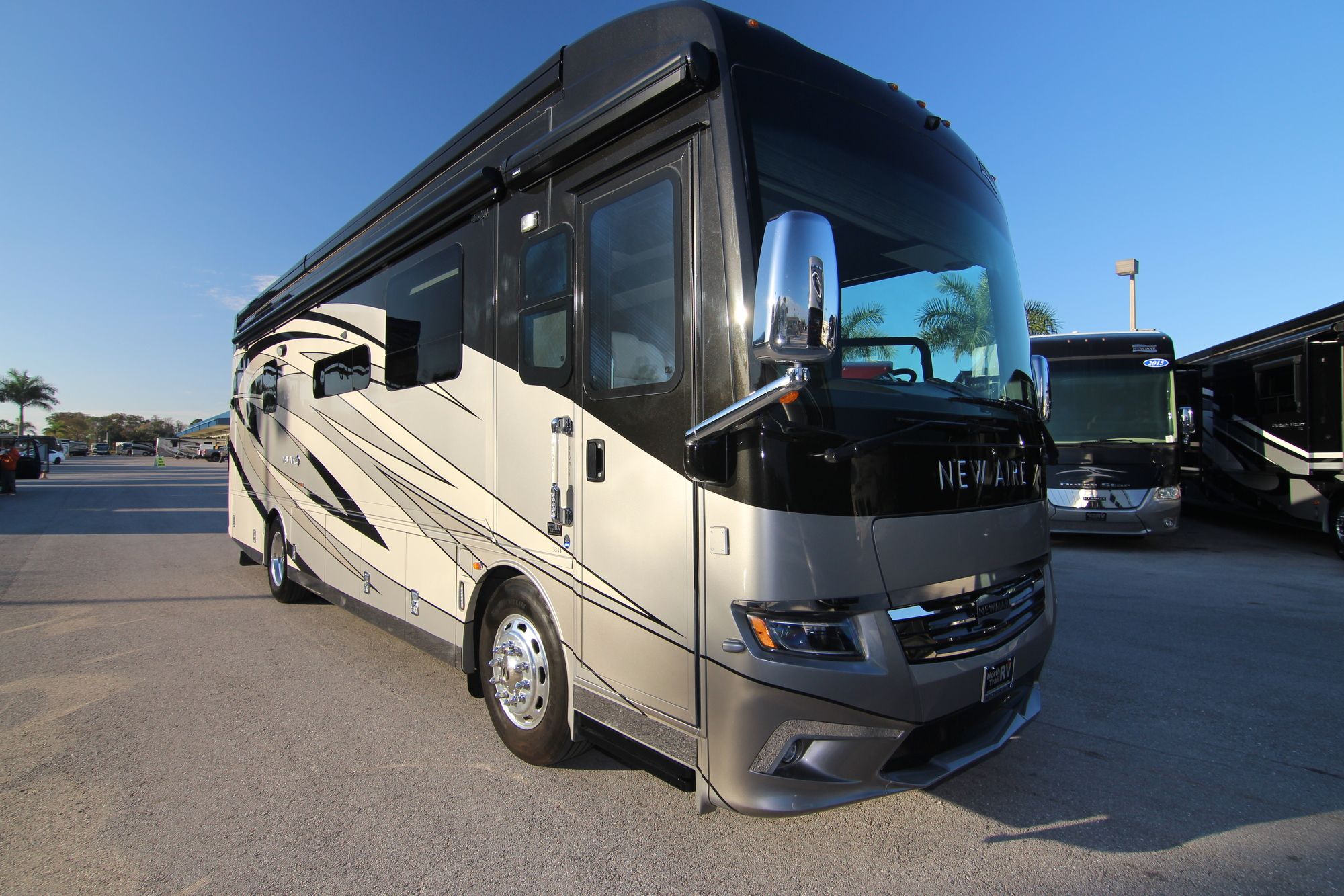 Used 2018 Newmar New Aire 3343 Class A  For Sale