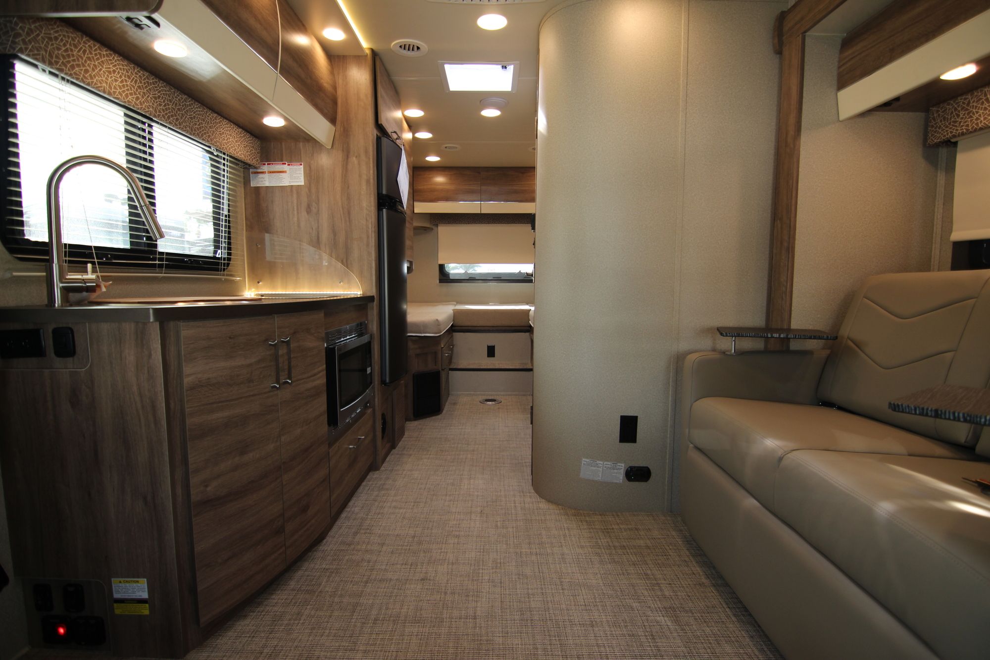 New 2020 Jayco Melbourne Prestige 24TP Class C  For Sale