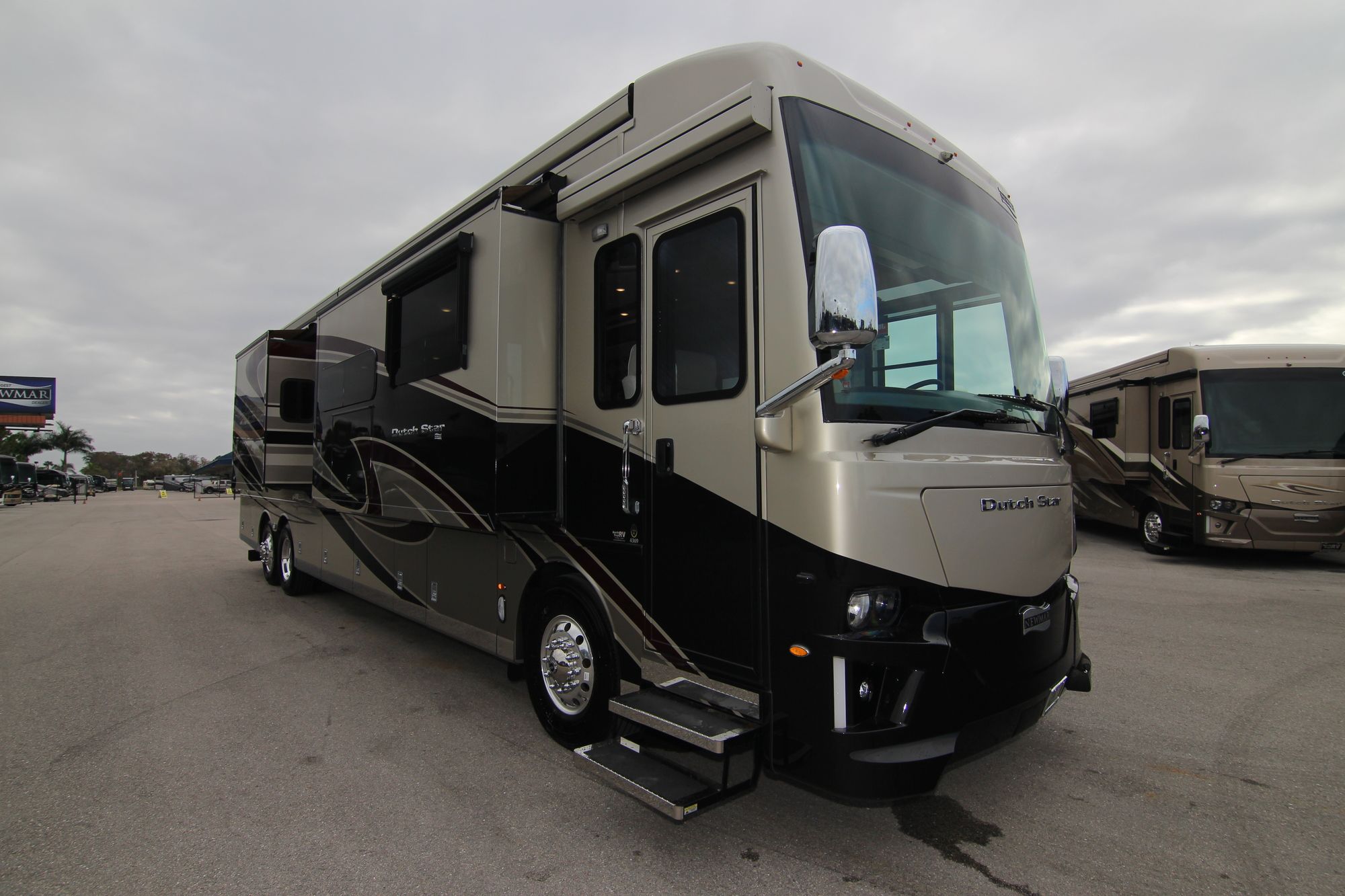 New 2020 Newmar Dutch Star 4369 Class A  For Sale