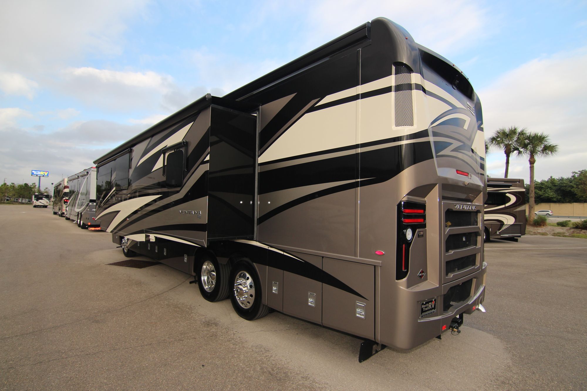 New 2020 Newmar Ventana 4037 Class A  For Sale