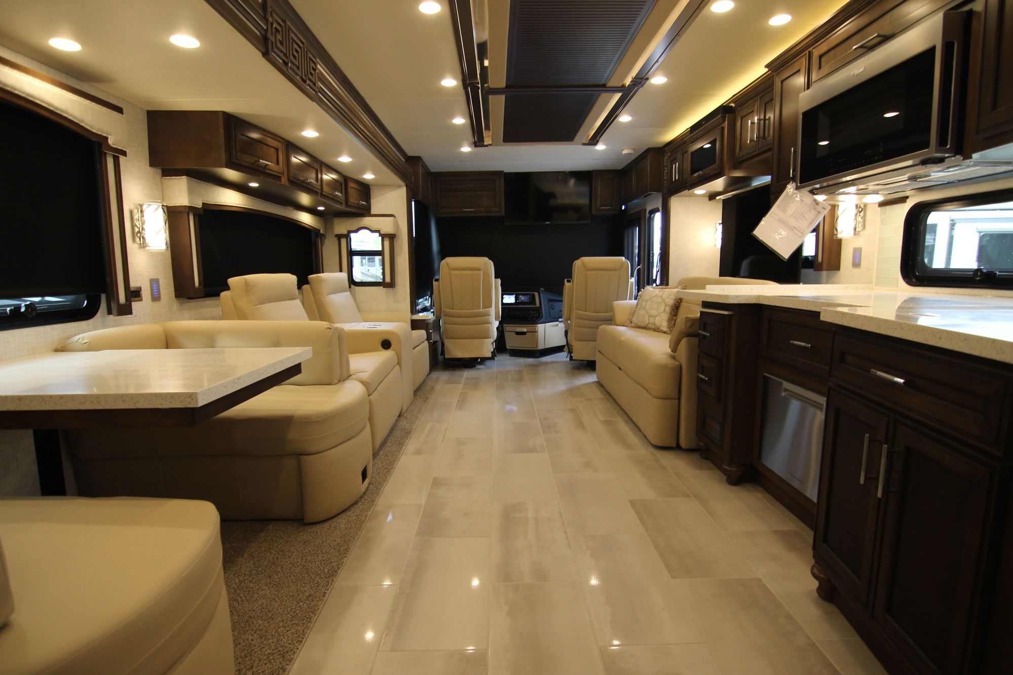 New 2020 Newmar Ventana 4037 Class A  For Sale