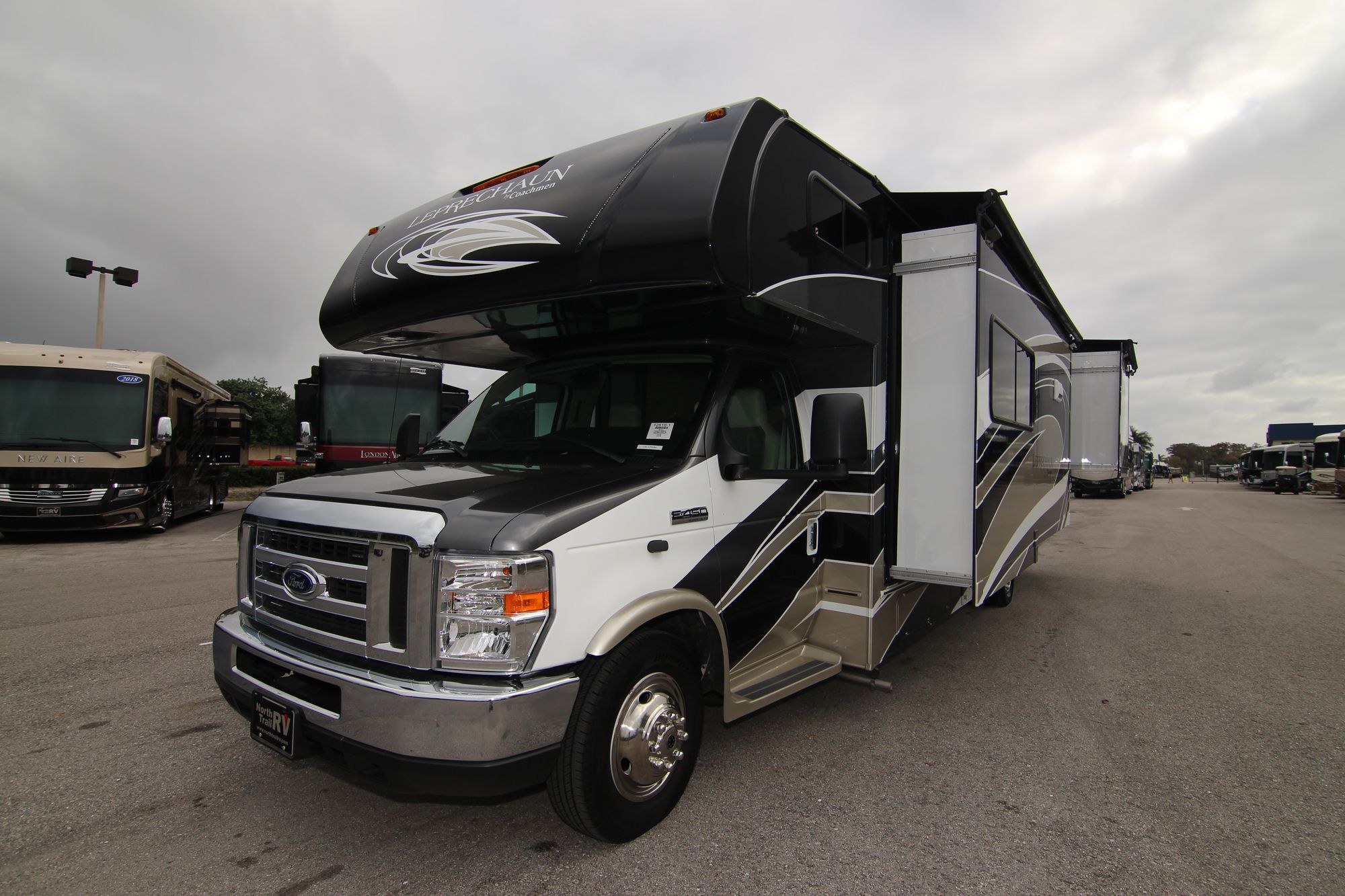 Used 2018 Coachmen Leprechaun 31FS Class C  For Sale