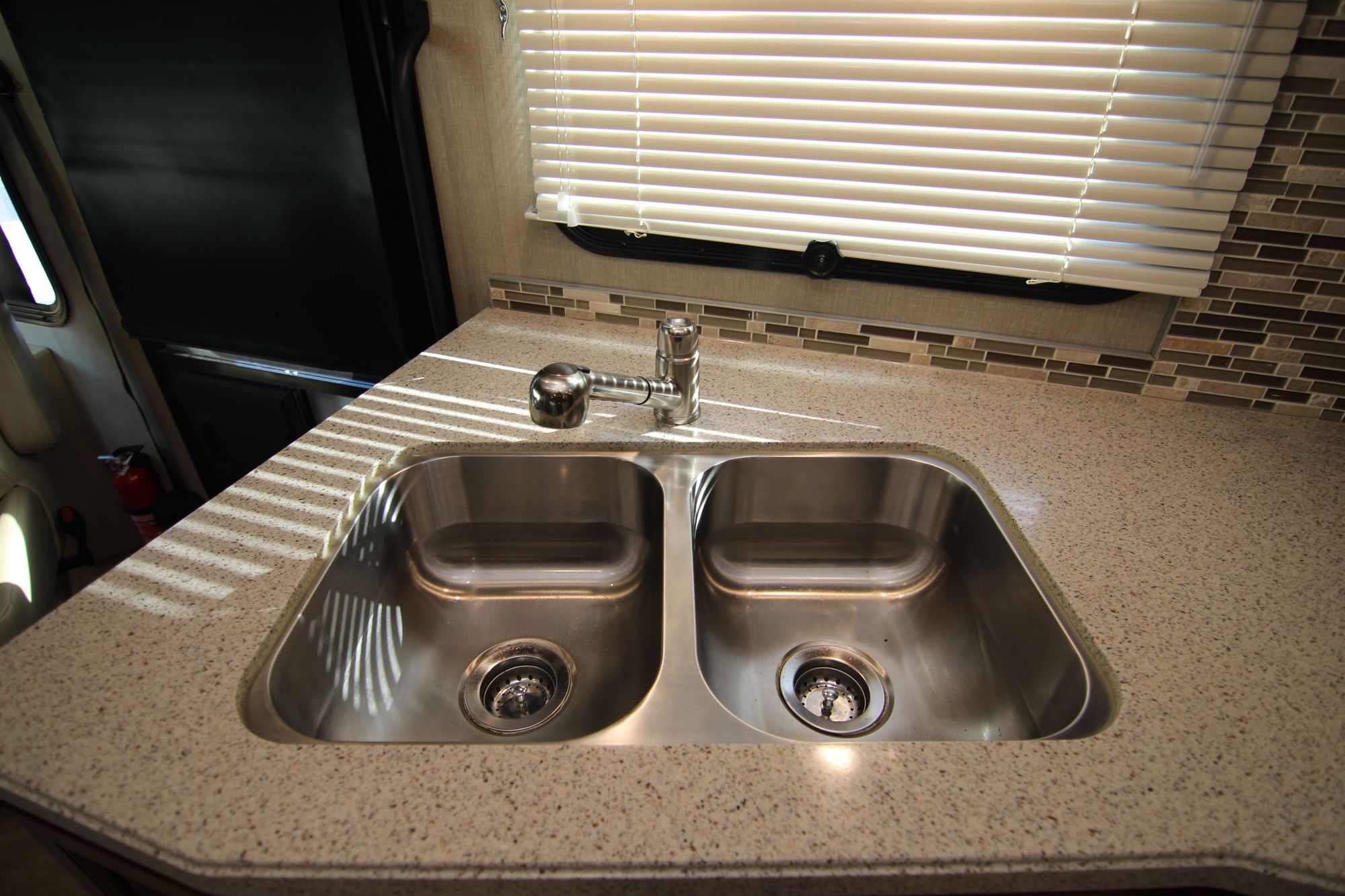 Used 2016 Holiday Rambler Vacationer 35DK Class A  For Sale