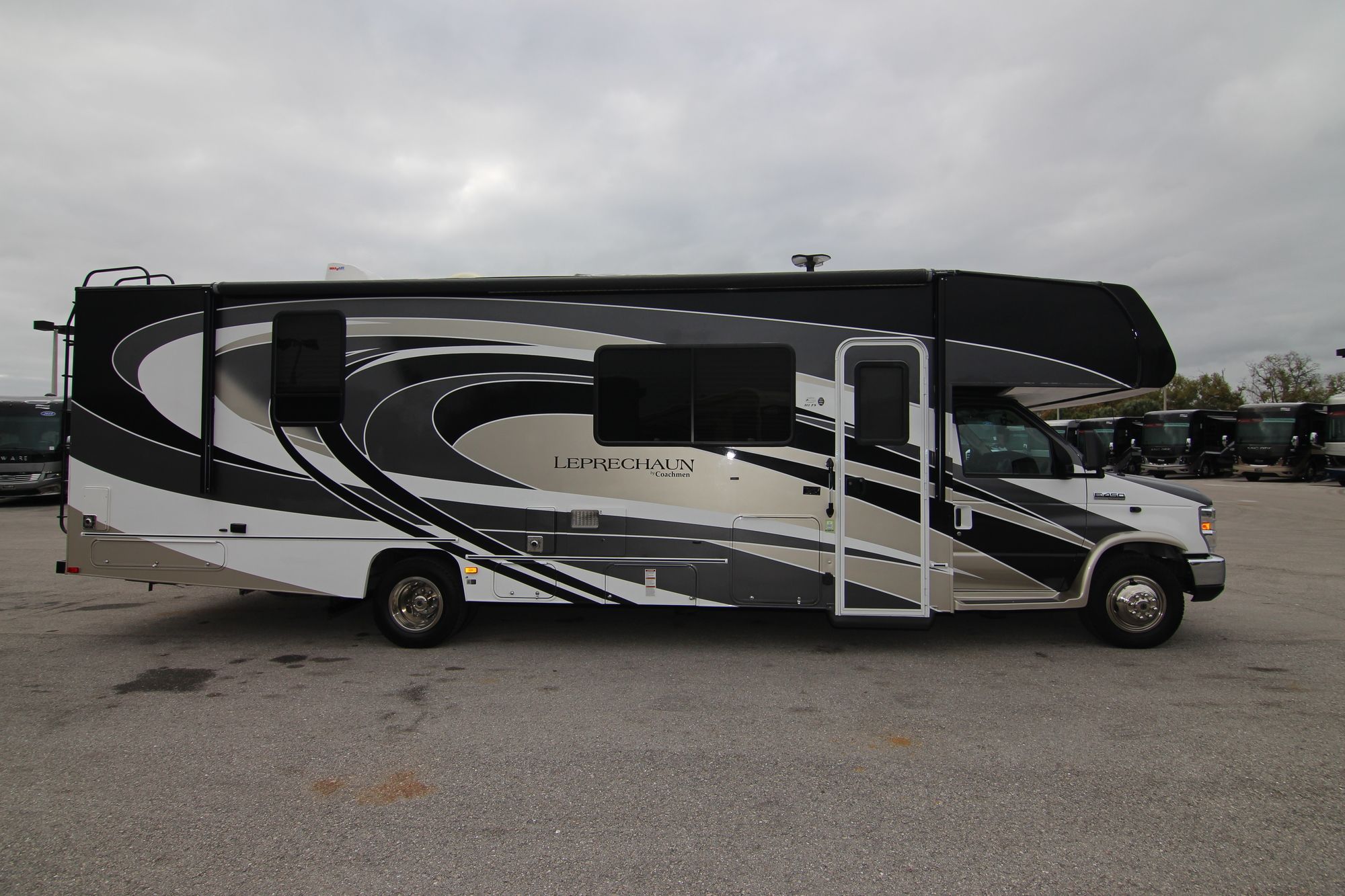 Used 2018 Coachmen Leprechaun 31FS Class C  For Sale