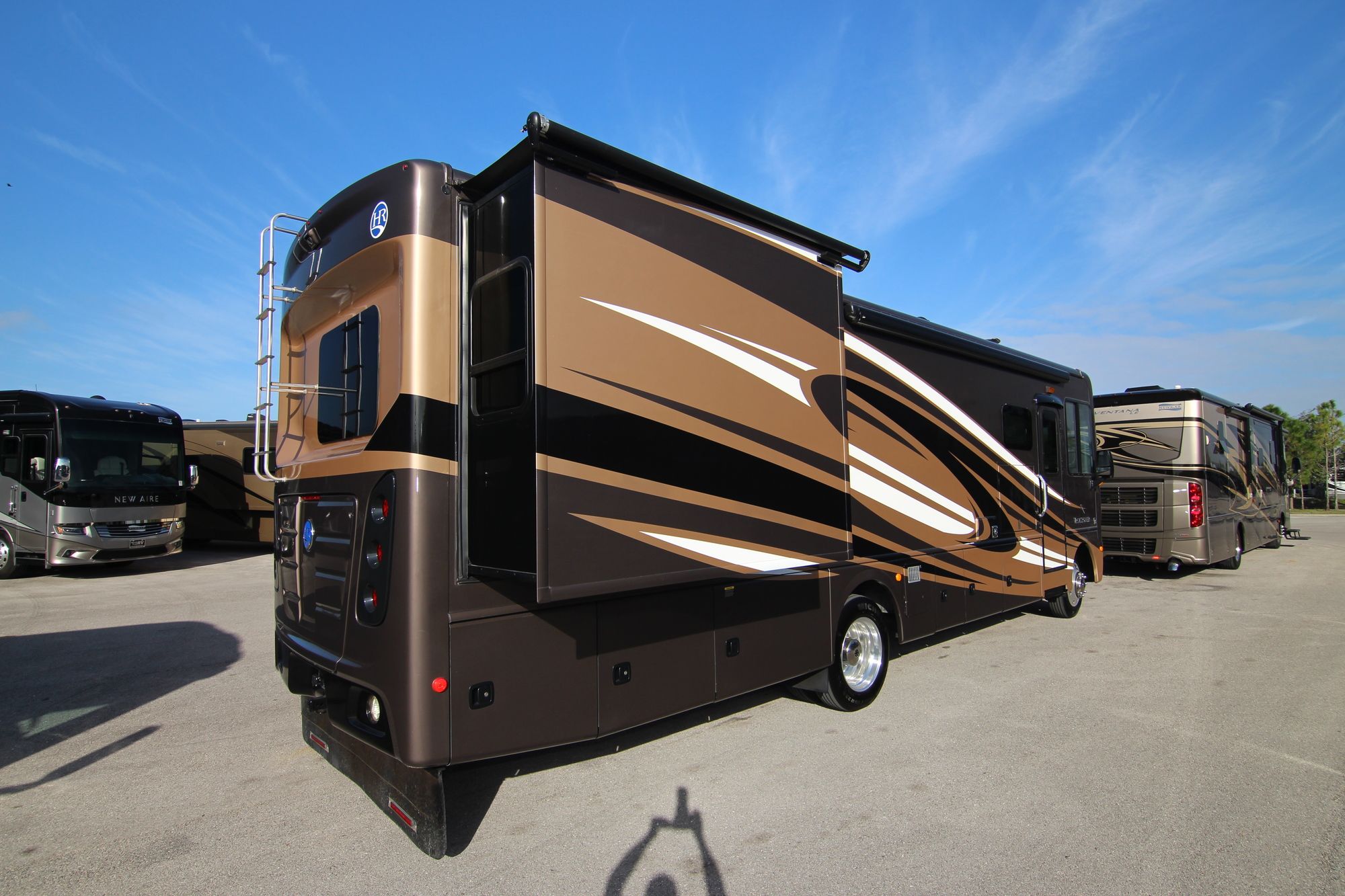 Used 2016 Holiday Rambler Vacationer 35DK Class A  For Sale