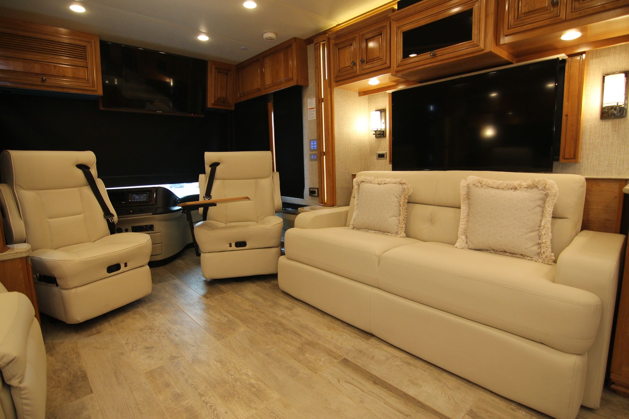 New 2020 Newmar Dutch Star 4369 Class A  For Sale