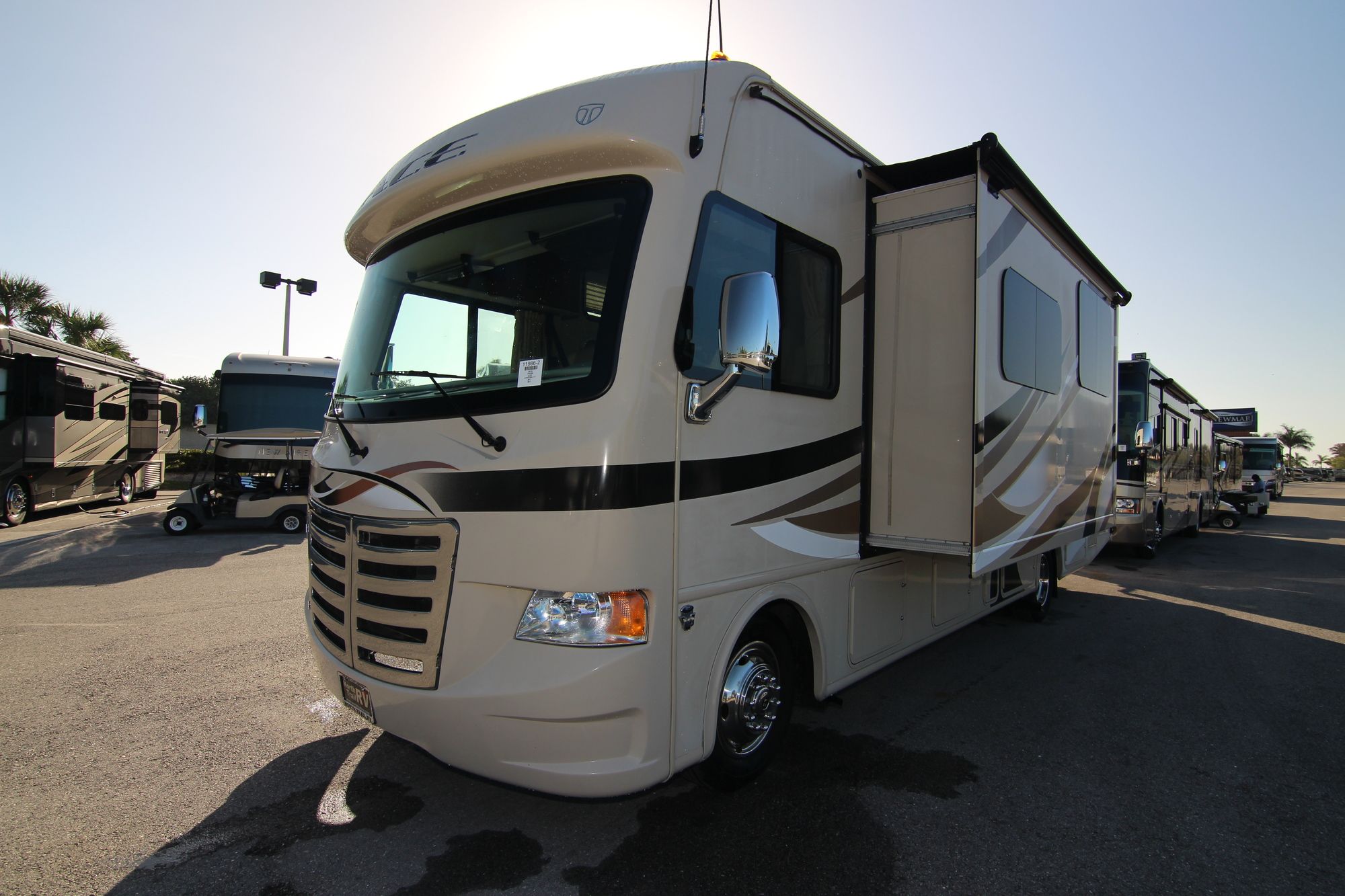 Used 2015 Thor Ace 30.1 Class A  For Sale