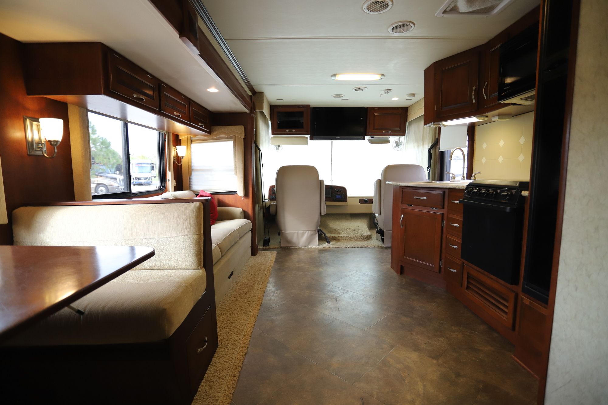 Used 2011 Newmar Bay Star 2901 Class A  For Sale