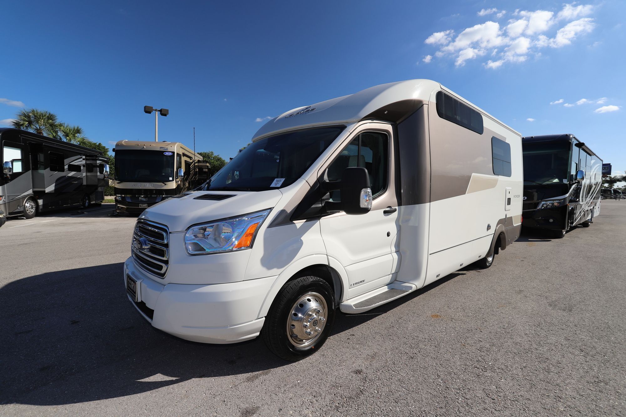 Used 2018 Leisure Van Wonder 24MB Class C  For Sale