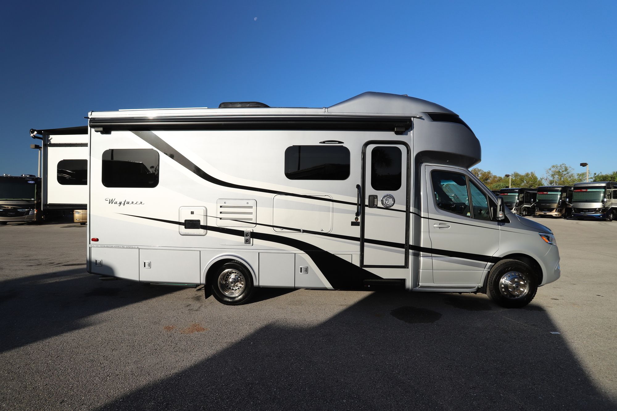 New 2020 Tiffin Motor Homes Wayfarer 25QW Class C  For Sale