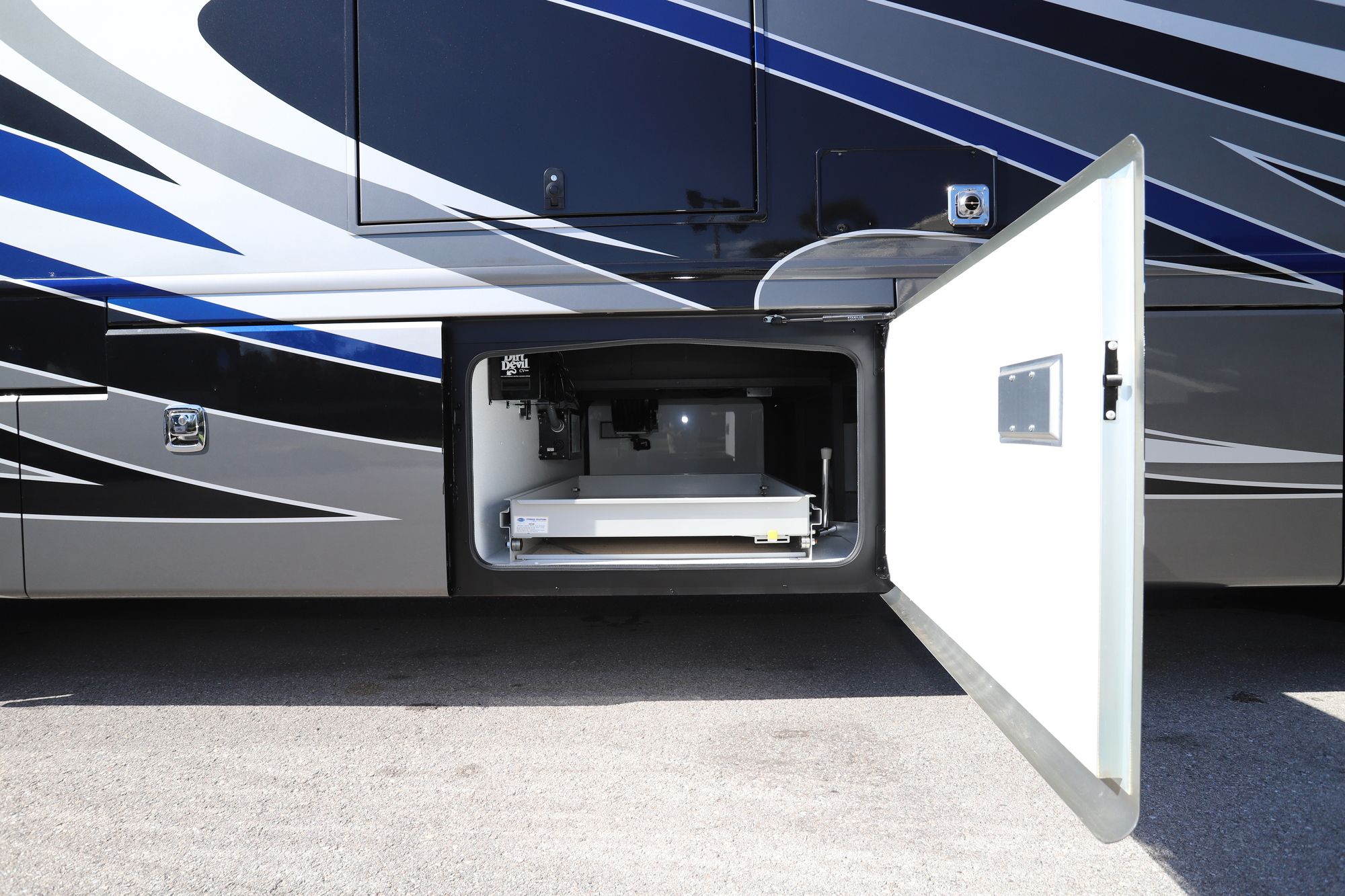 Used 2019 Holiday Rambler Navigator 38F Class A  For Sale