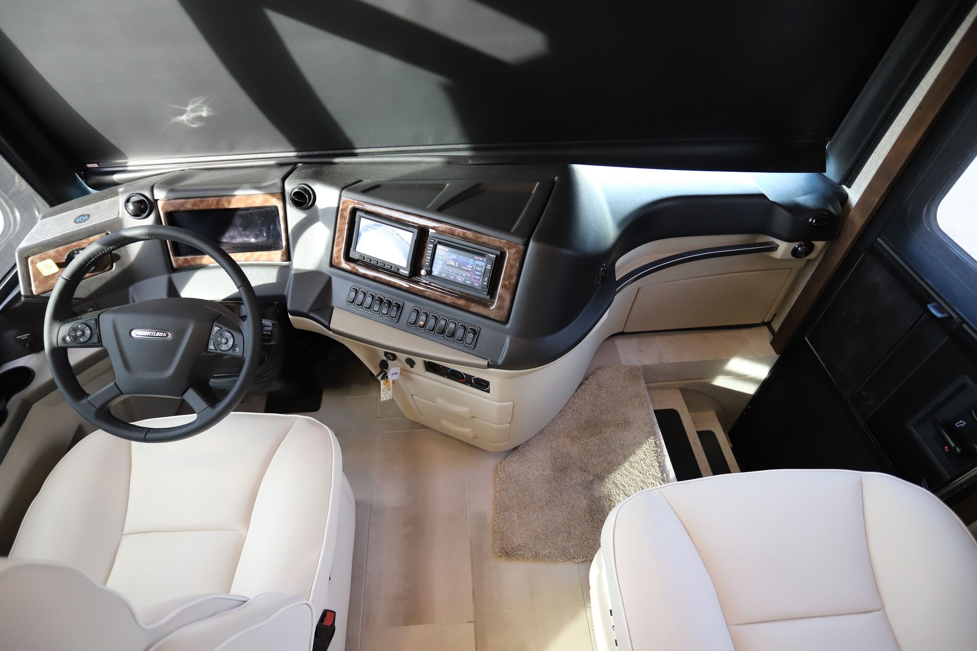 New 2020 Newmar Dutch Star 4369 Class A  For Sale