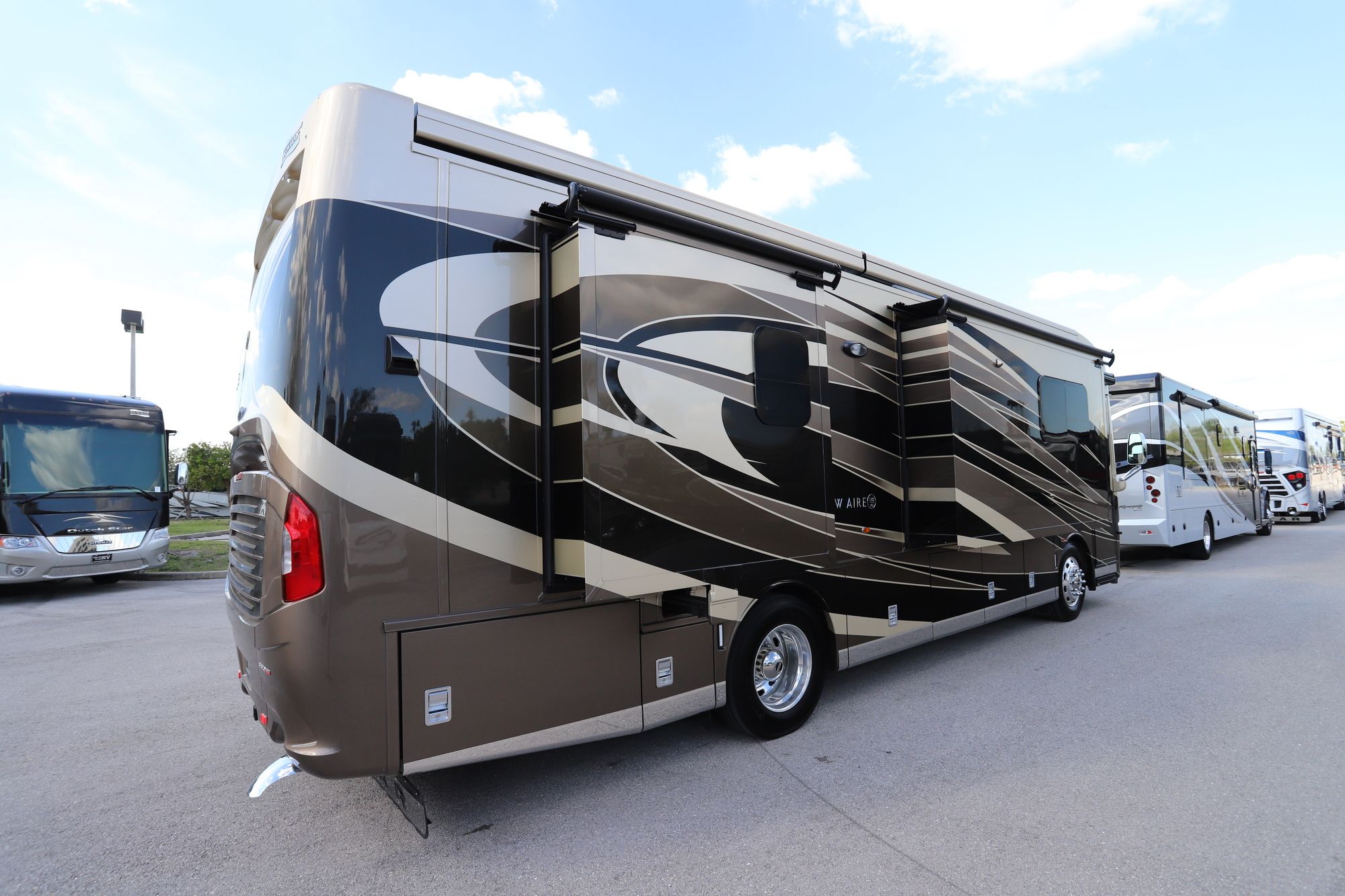 Used 2018 Newmar New Aire 3341 Class A  For Sale