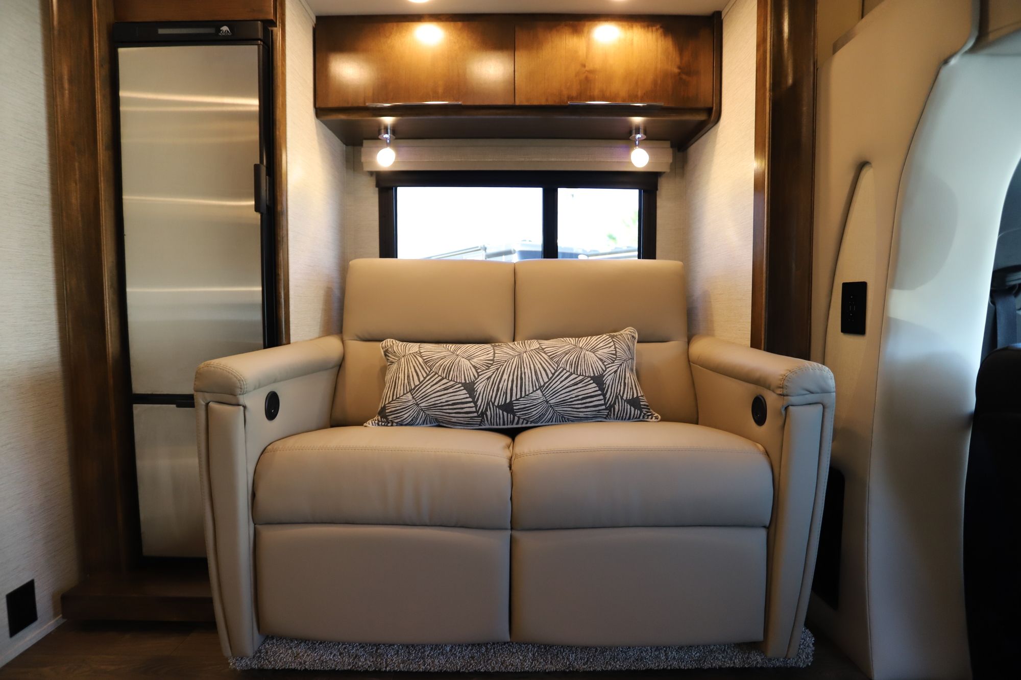 New 2020 Tiffin Motor Homes Wayfarer 24TW Class C  For Sale