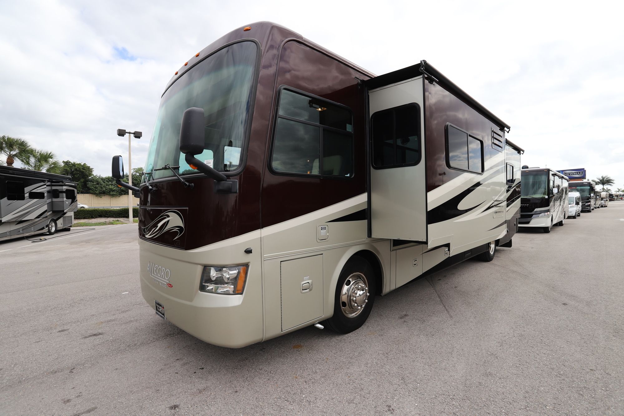 Used 2011 Tiffin Motor Homes Allegro Red 38QRA Class A  For Sale