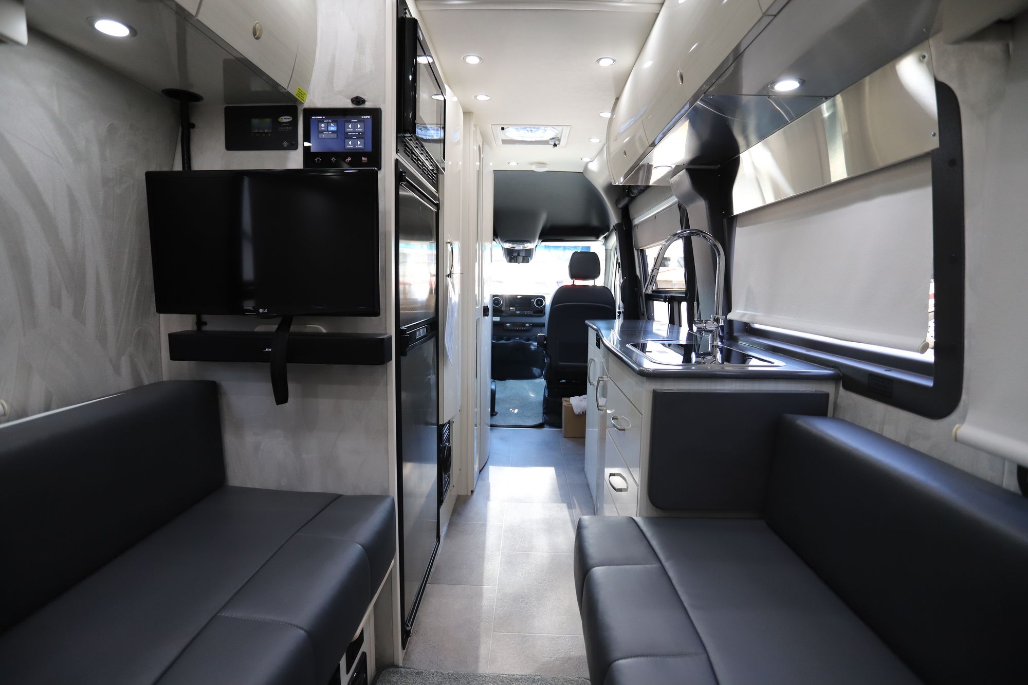 New 2020 Pleasure-Way Plateau TS Class B  For Sale