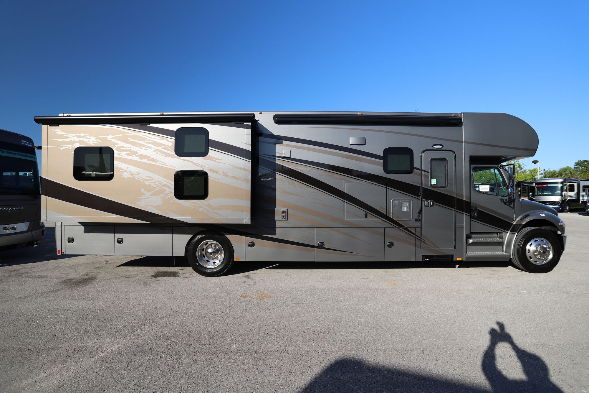 New 2020 Renegade Rv Valencia 38BB Super C  For Sale