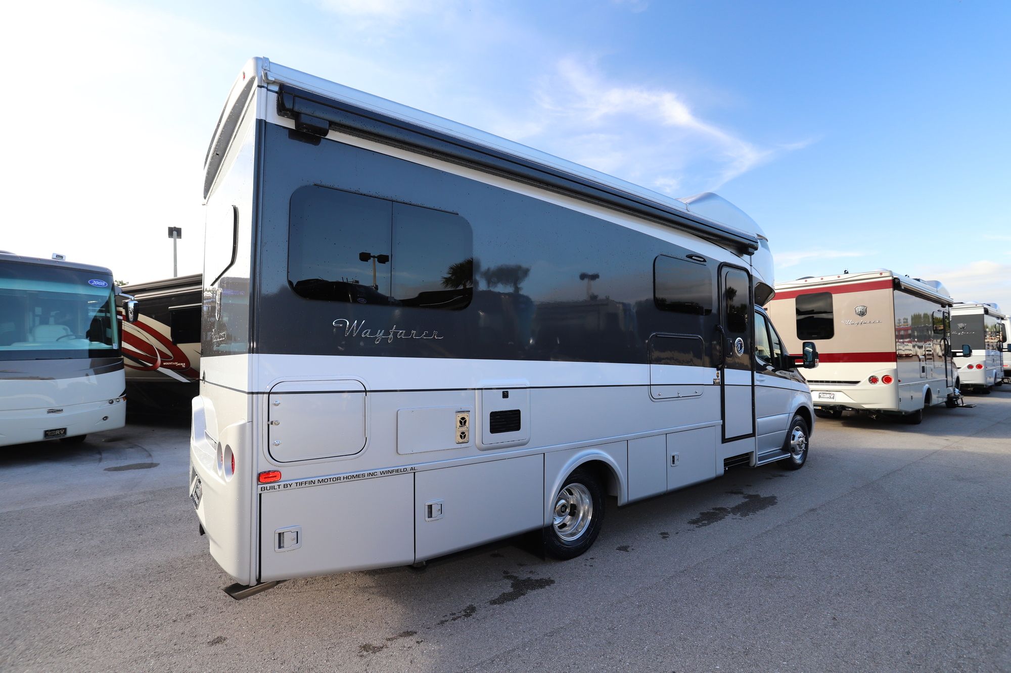 New 2020 Tiffin Motor Homes Wayfarer 24TW Class C  For Sale