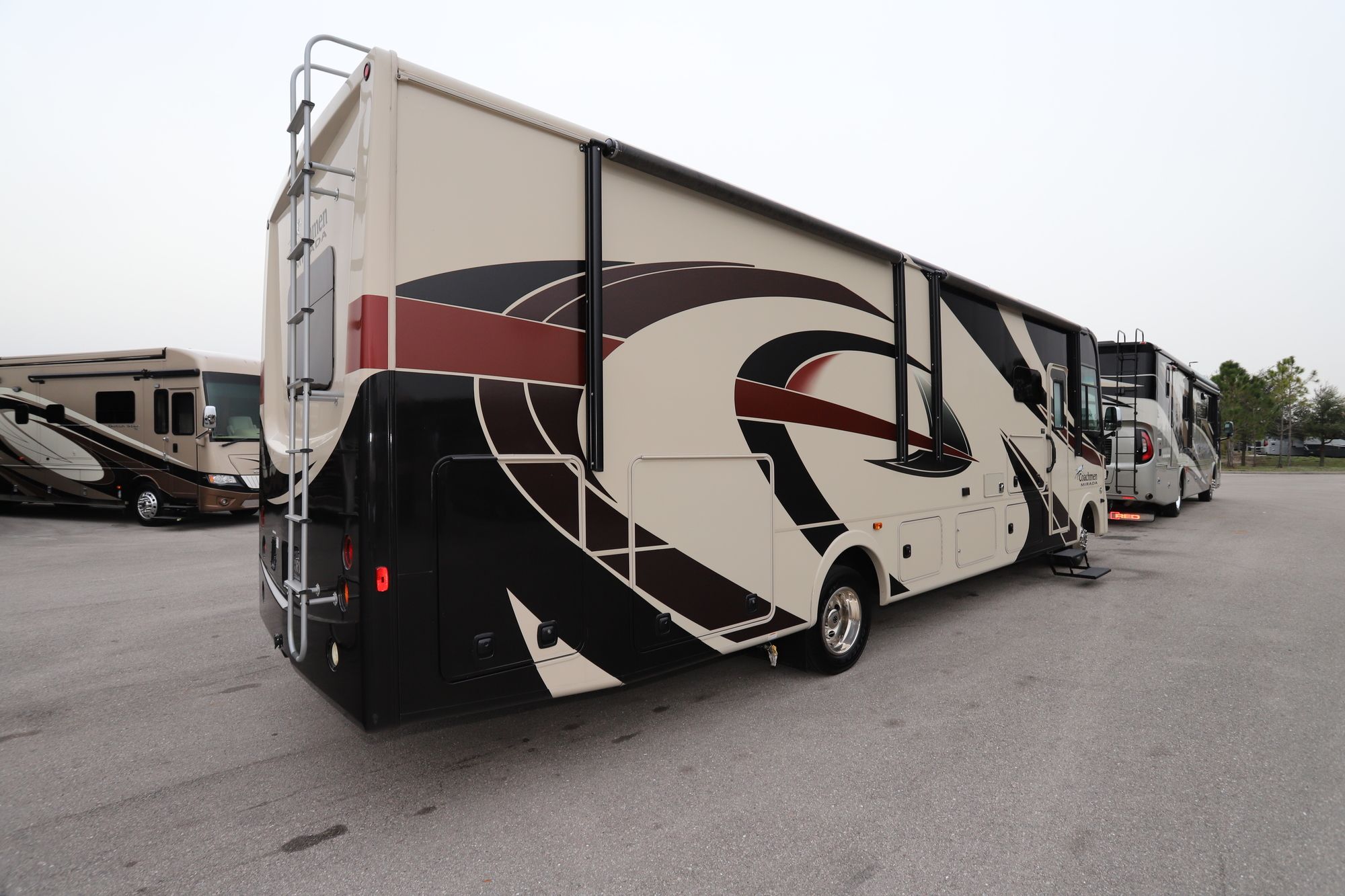 Used 2019 Coachmen Mirada 32SS Class A  For Sale