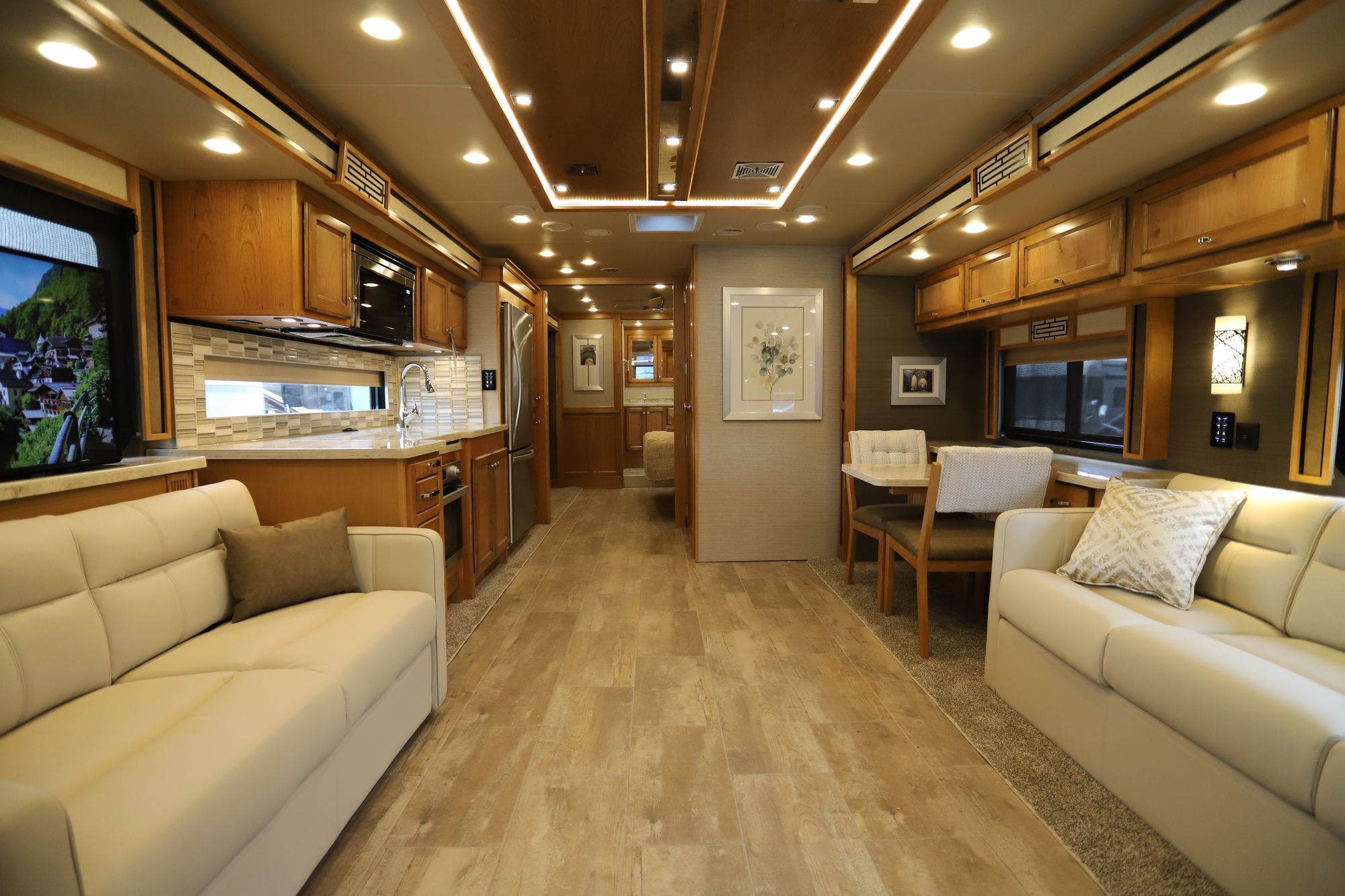 New 2020 Tiffin Motor Homes Allegro Red 37BA Class A  For Sale
