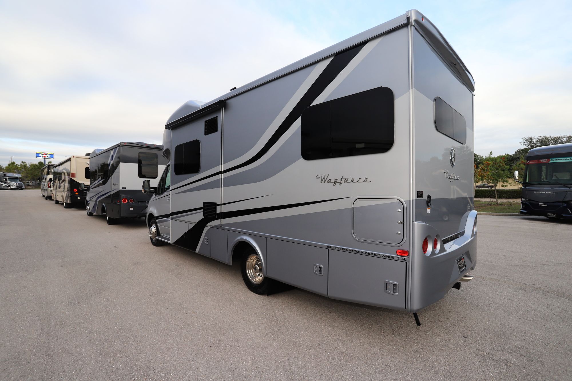 New 2020 Tiffin Motor Homes Wayfarer 24TW Class C  For Sale