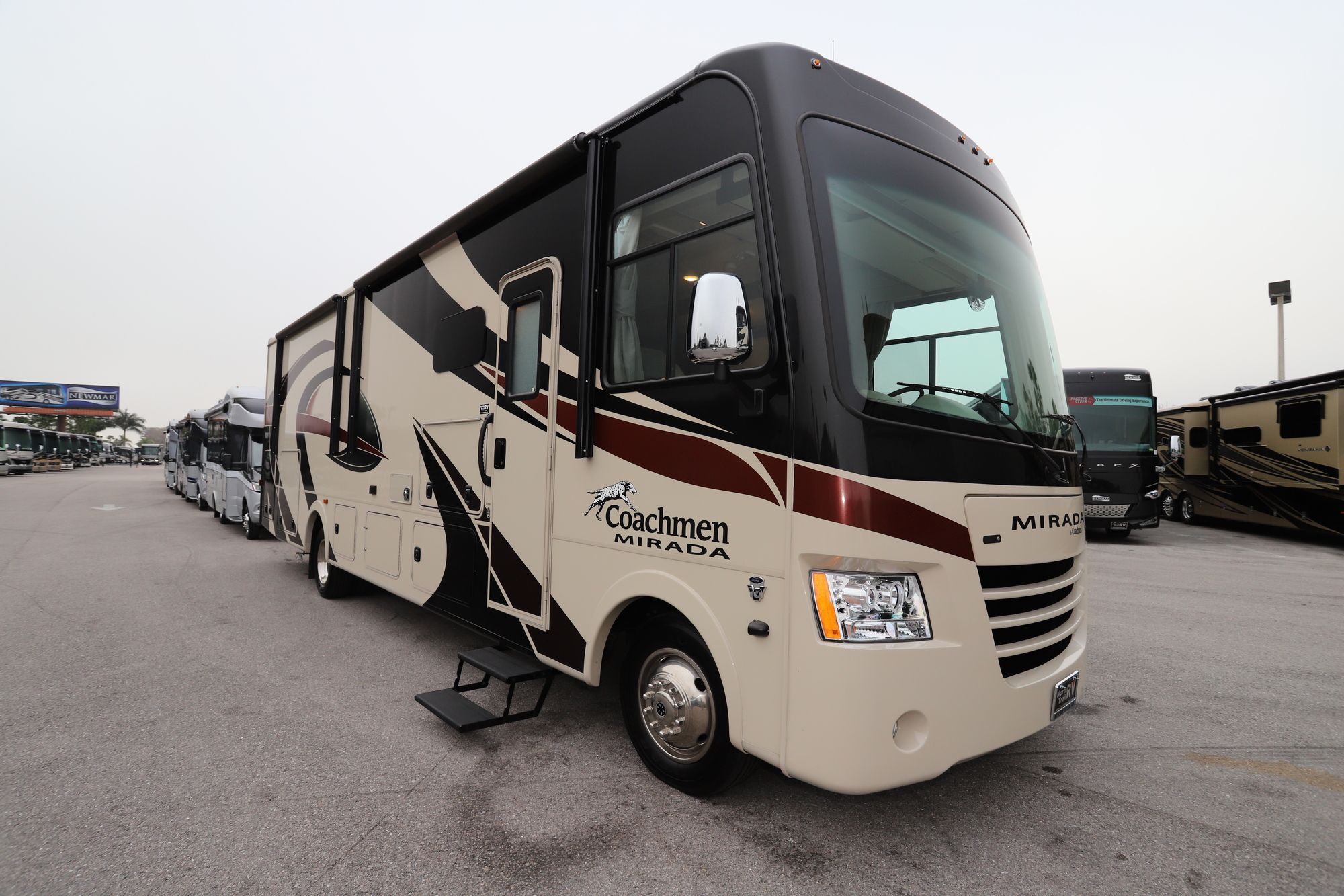 Used 2019 Coachmen Mirada 32SS Class A  For Sale