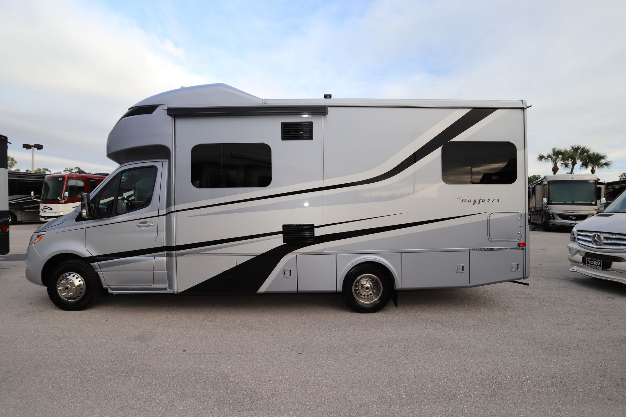 New 2020 Tiffin Motor Homes Wayfarer 24TW Class C  For Sale