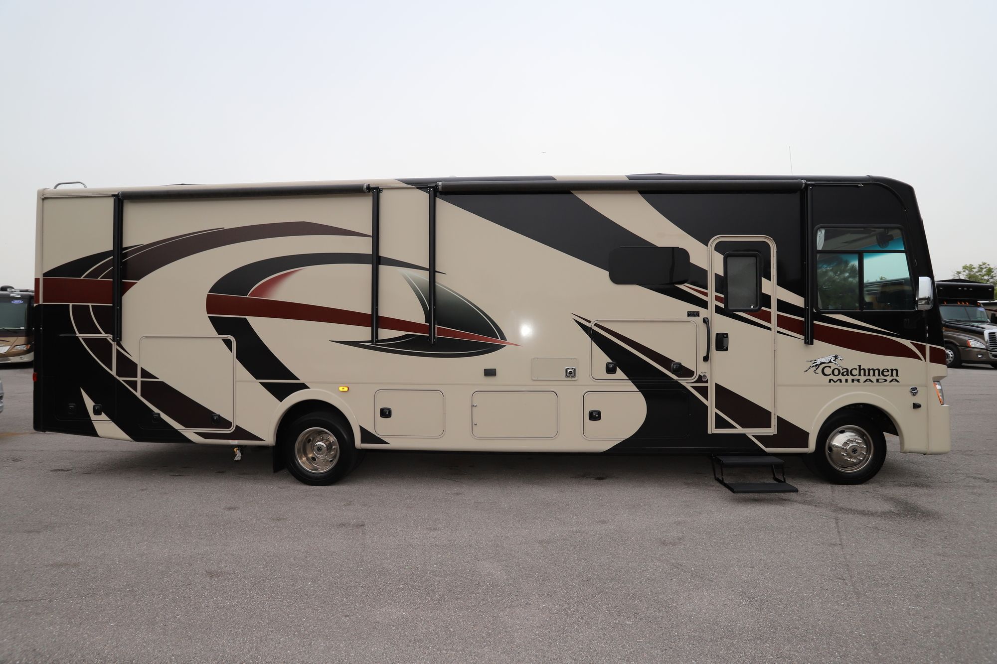 Used 2019 Coachmen Mirada 32SS Class A  For Sale