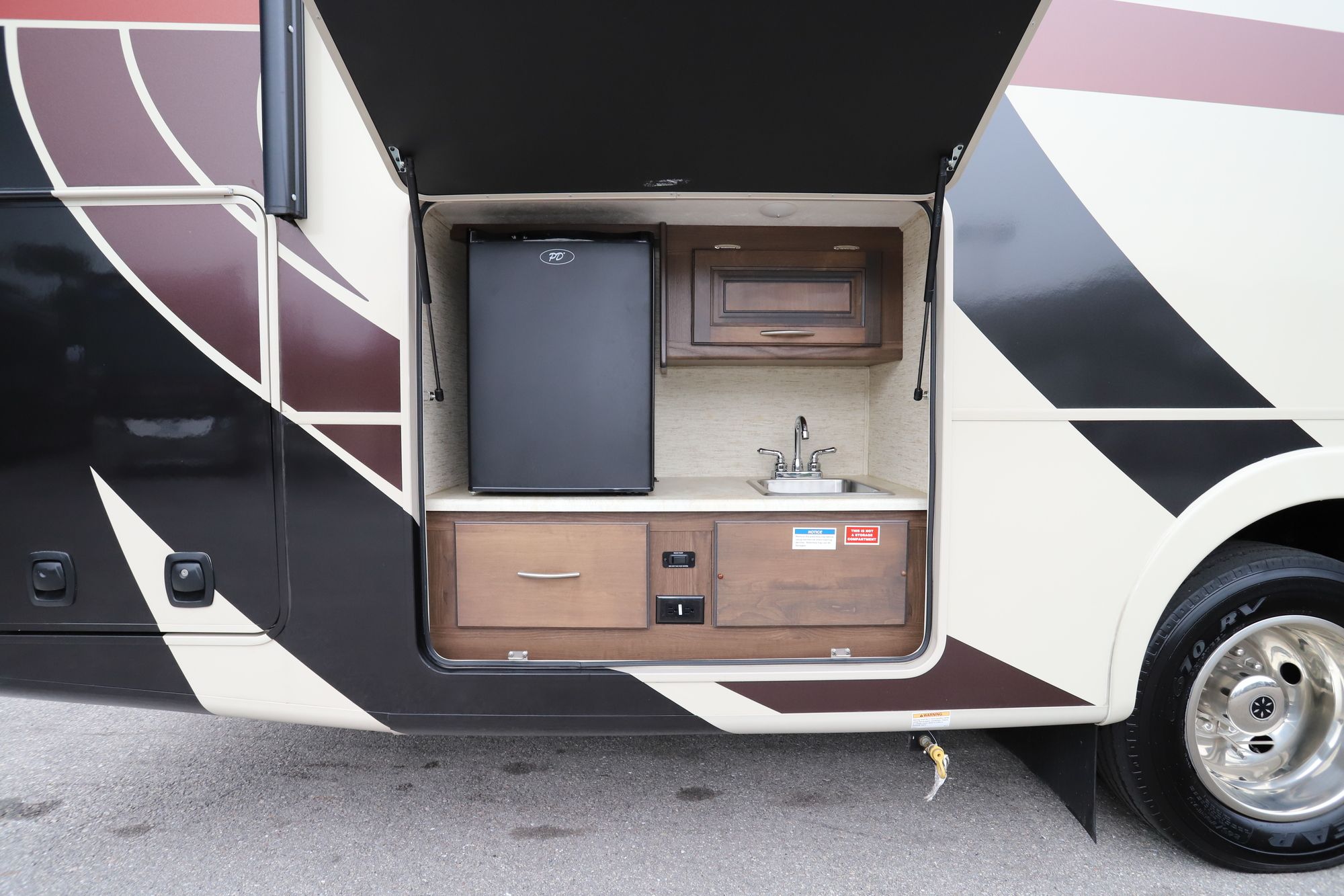 Used 2019 Coachmen Mirada 32SS Class A  For Sale