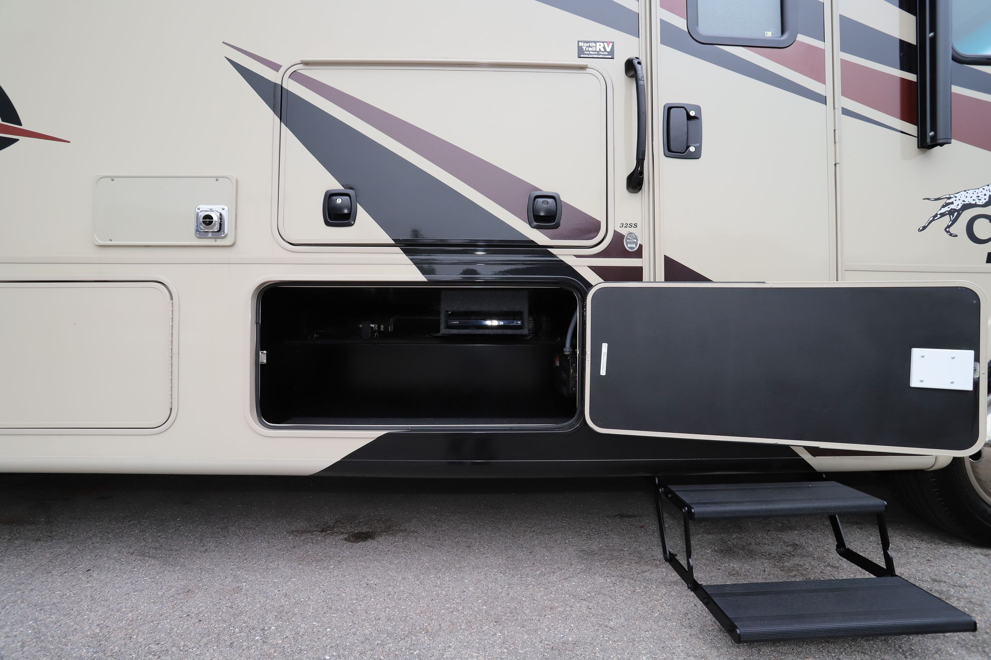 Used 2019 Coachmen Mirada 32SS Class A  For Sale