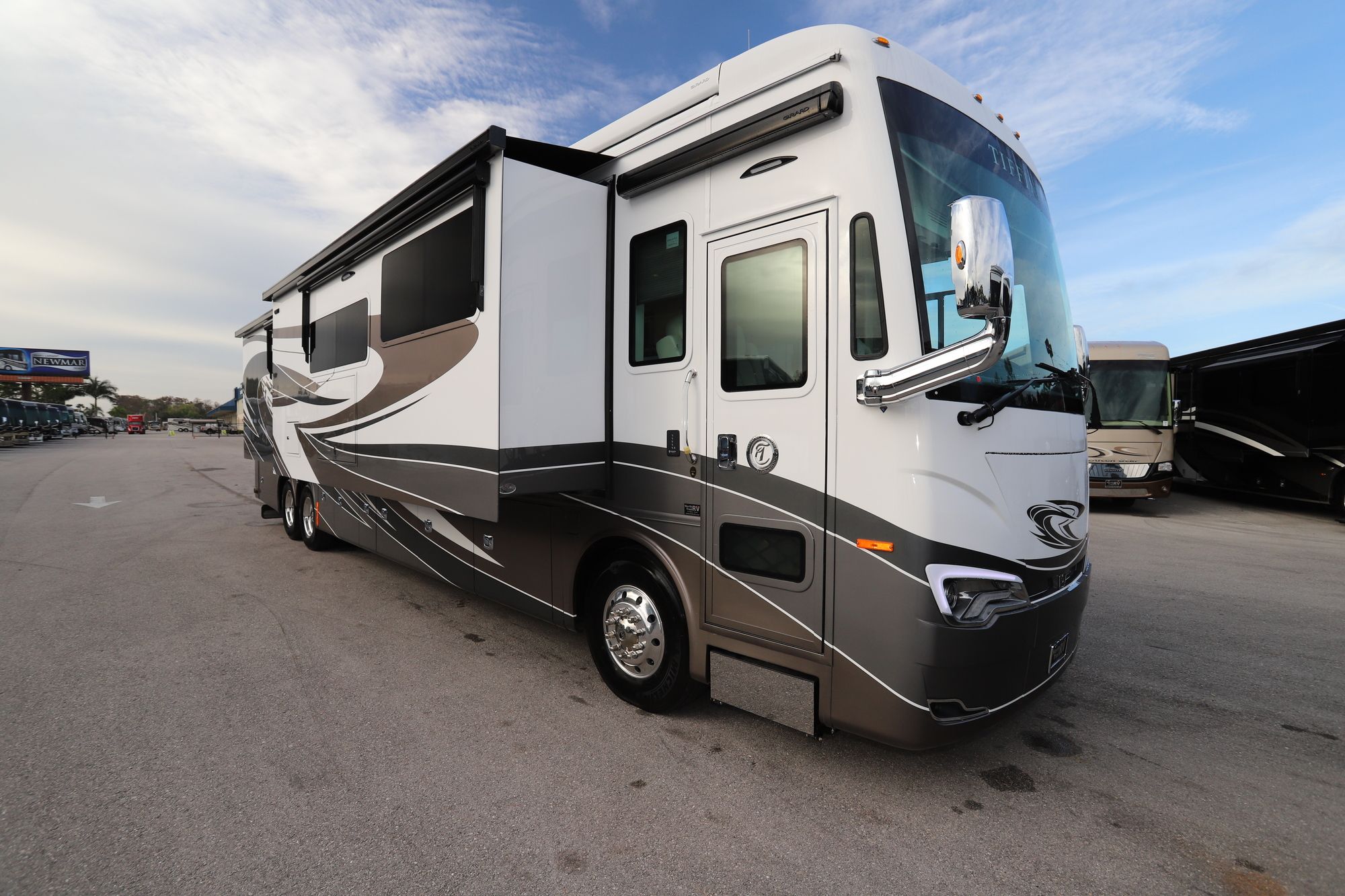 New 2020 Tiffin Motor Homes Allegro Bus 45OPP Class A  For Sale