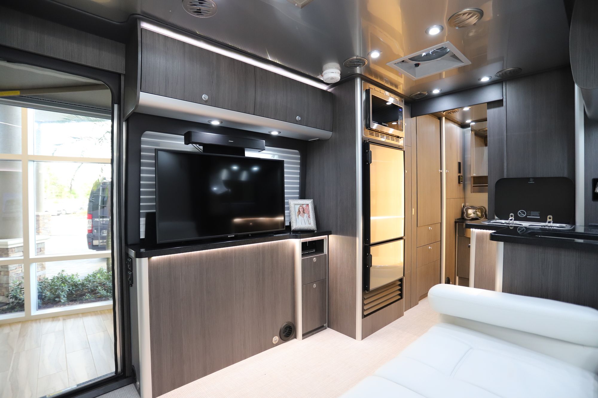 New 2020 Airstream Atlas VS30 Class C  For Sale