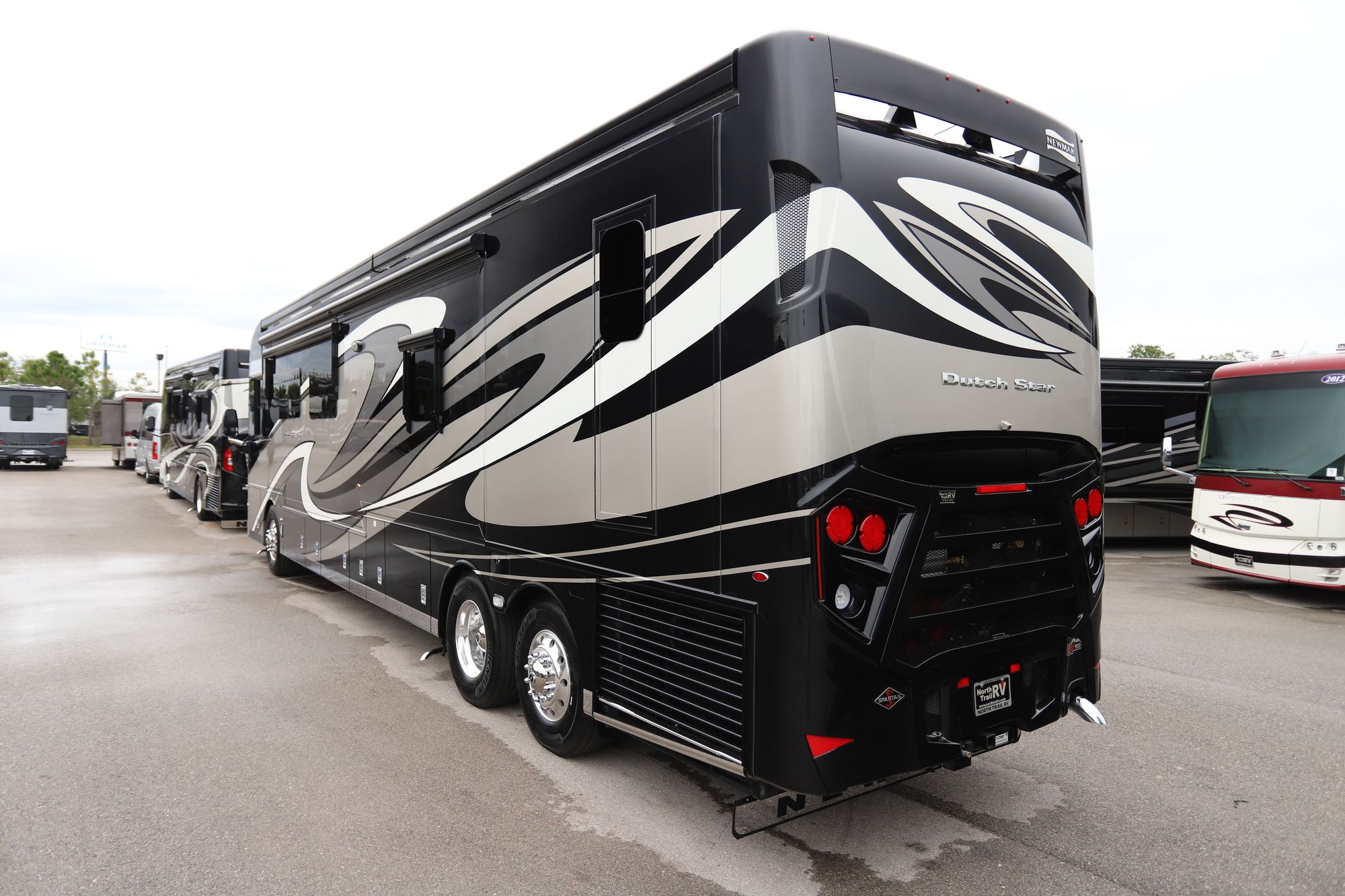 New 2020 Newmar Dutch Star 4369 Class A  For Sale