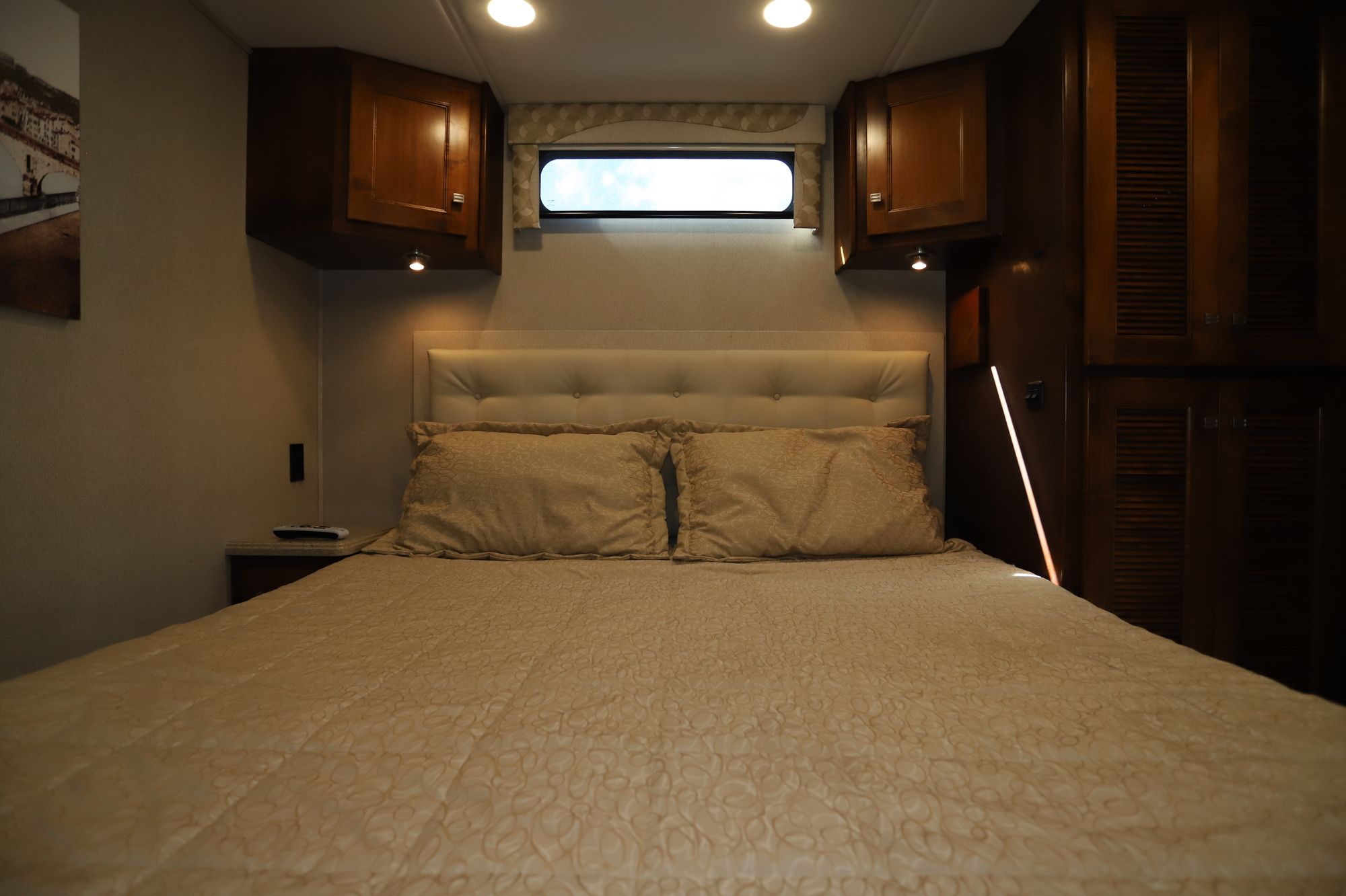 Used 2016 Renegade Rv Verona 40VBH Super C  For Sale