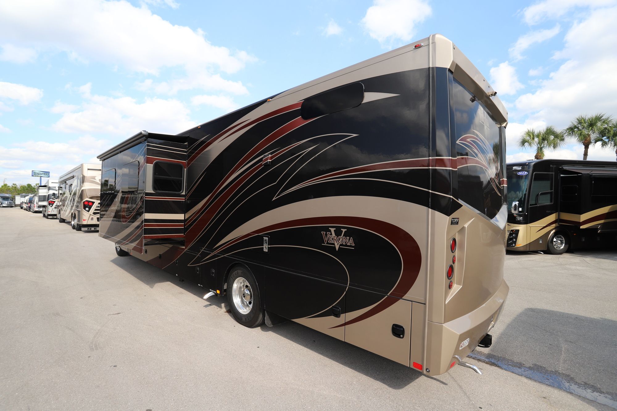 Used 2016 Renegade Rv Verona 40VBH Super C  For Sale