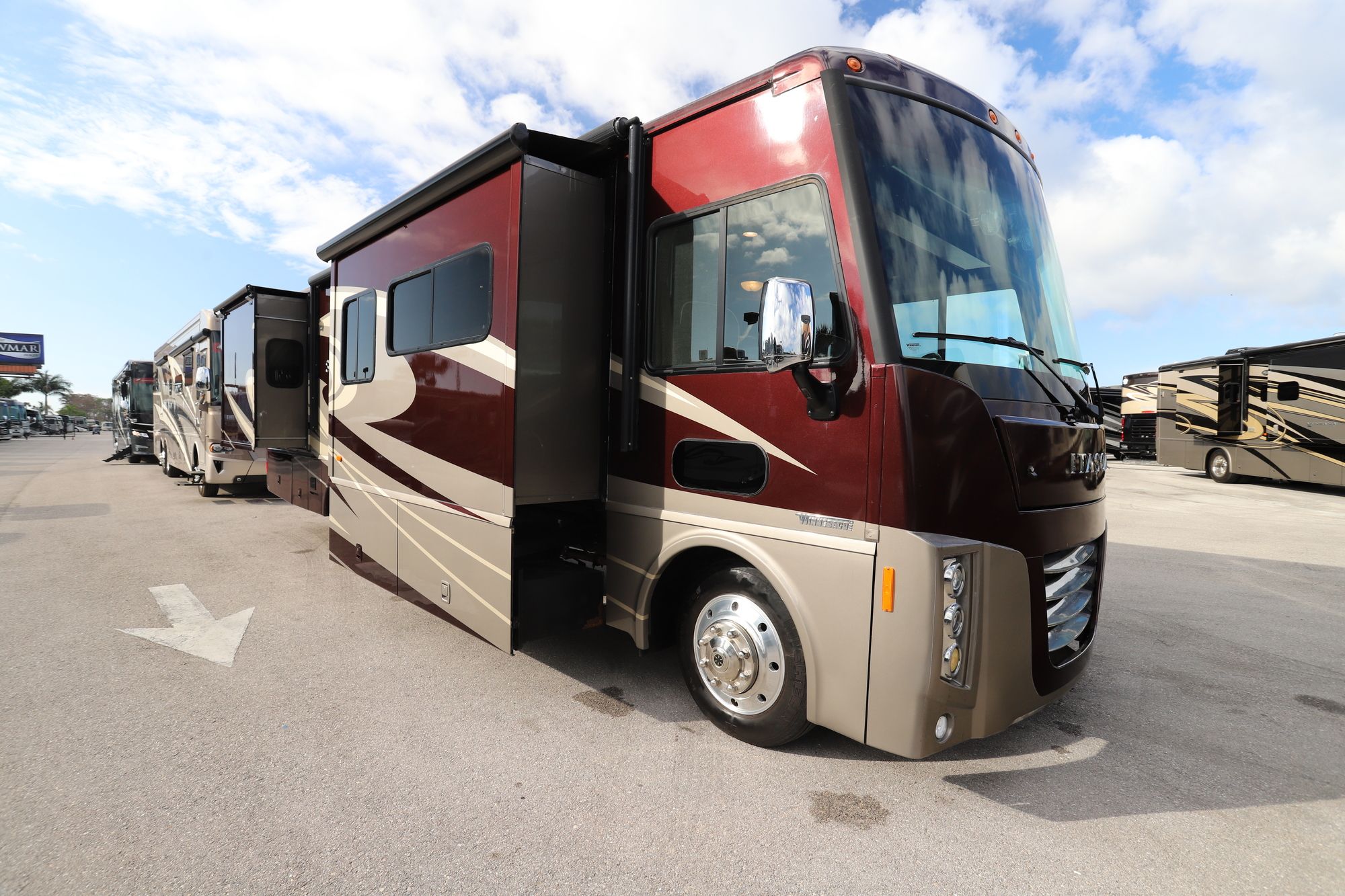 Used 2016 Itasca Sunova 33C Class A  For Sale