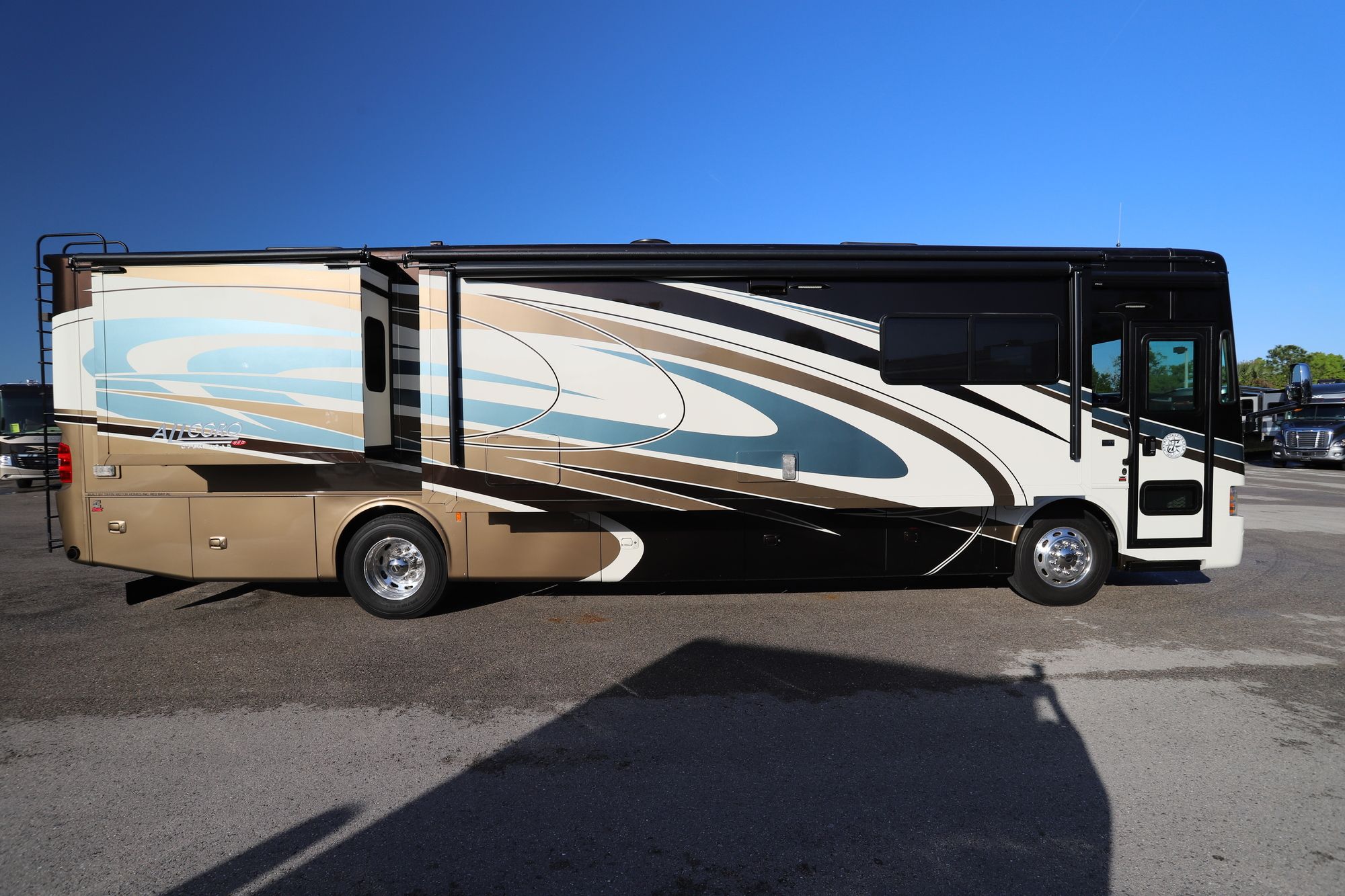 Used 2015 Tiffin Motor Homes Allegro Red 37PA Class A  For Sale