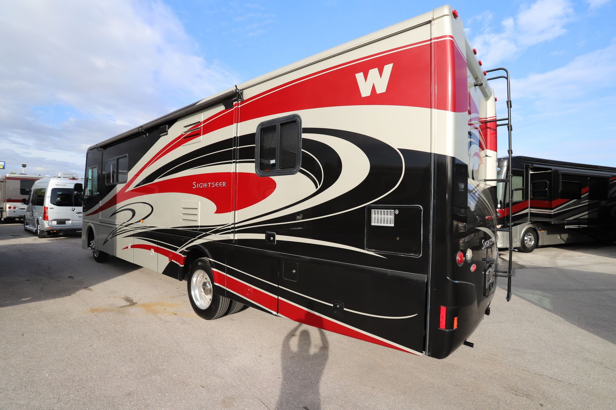 Used 2013 Winnebago Sightseer 33C Class A  For Sale