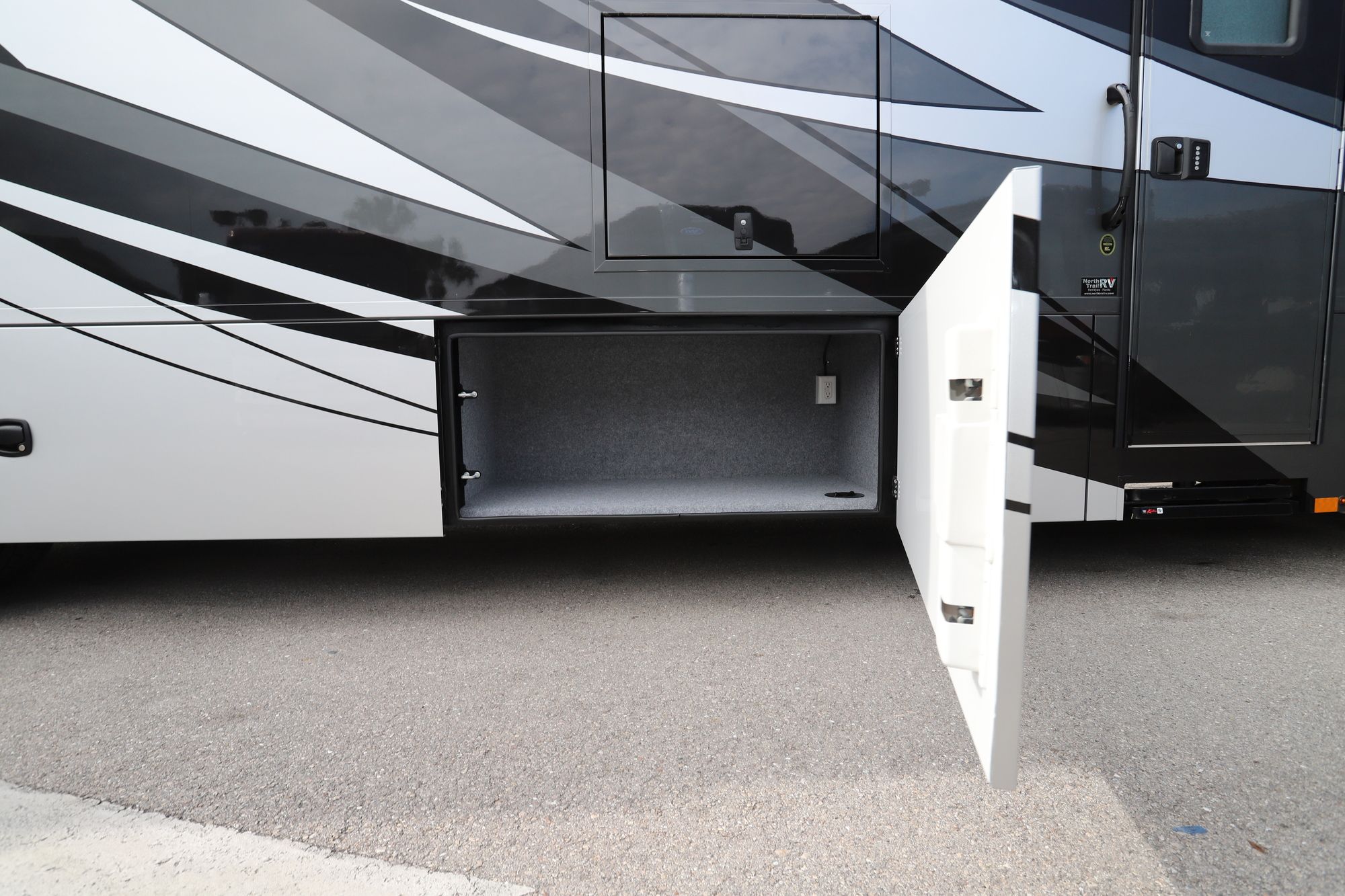 New 2020 Renegade Rv Verona 36VSB Super C  For Sale