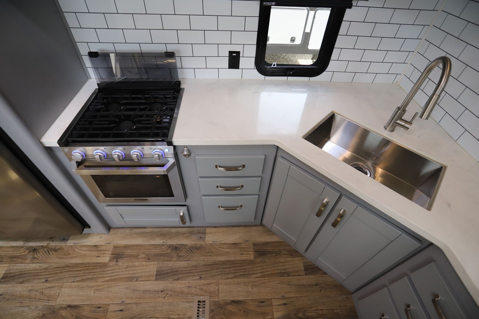 Used 2019 Keystone Fuzion 410 Fifth Wheel  For Sale