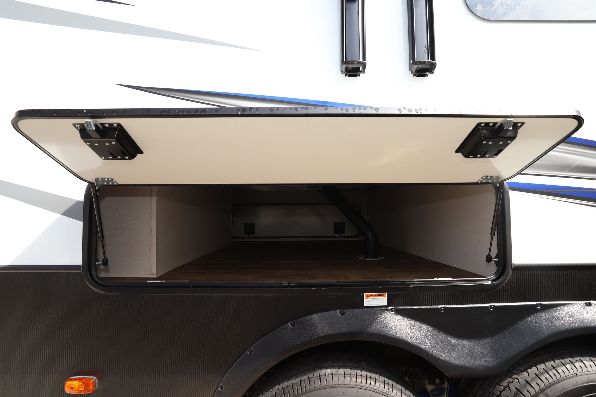 Used 2019 Keystone Fuzion 410 Fifth Wheel  For Sale